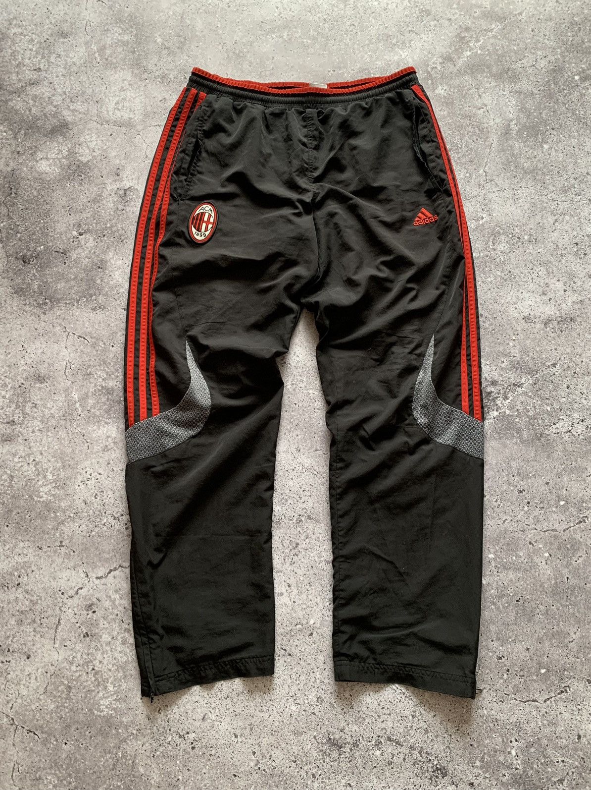 Vintage 🔥VINTAGE ADIDAS AC MILAN TRACK SUIT 00’s BLOCKCORE STYLE Size US M / EU 48-50 / 2 - 7 Thumbnail