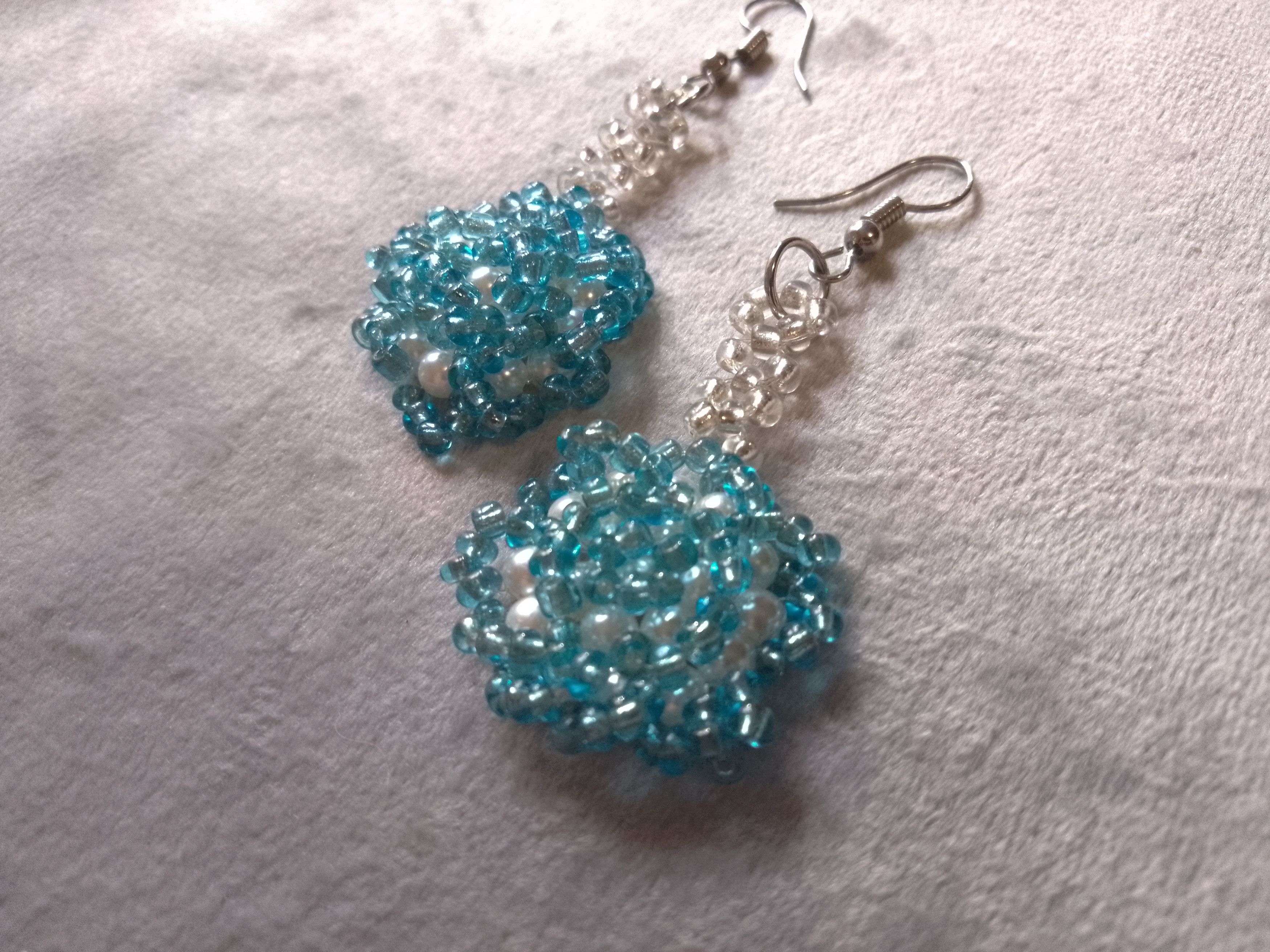 Handmade Necklace earrings. Rose shape. Turquoise/silver. Elegant. Size ONE SIZE - 4 Thumbnail