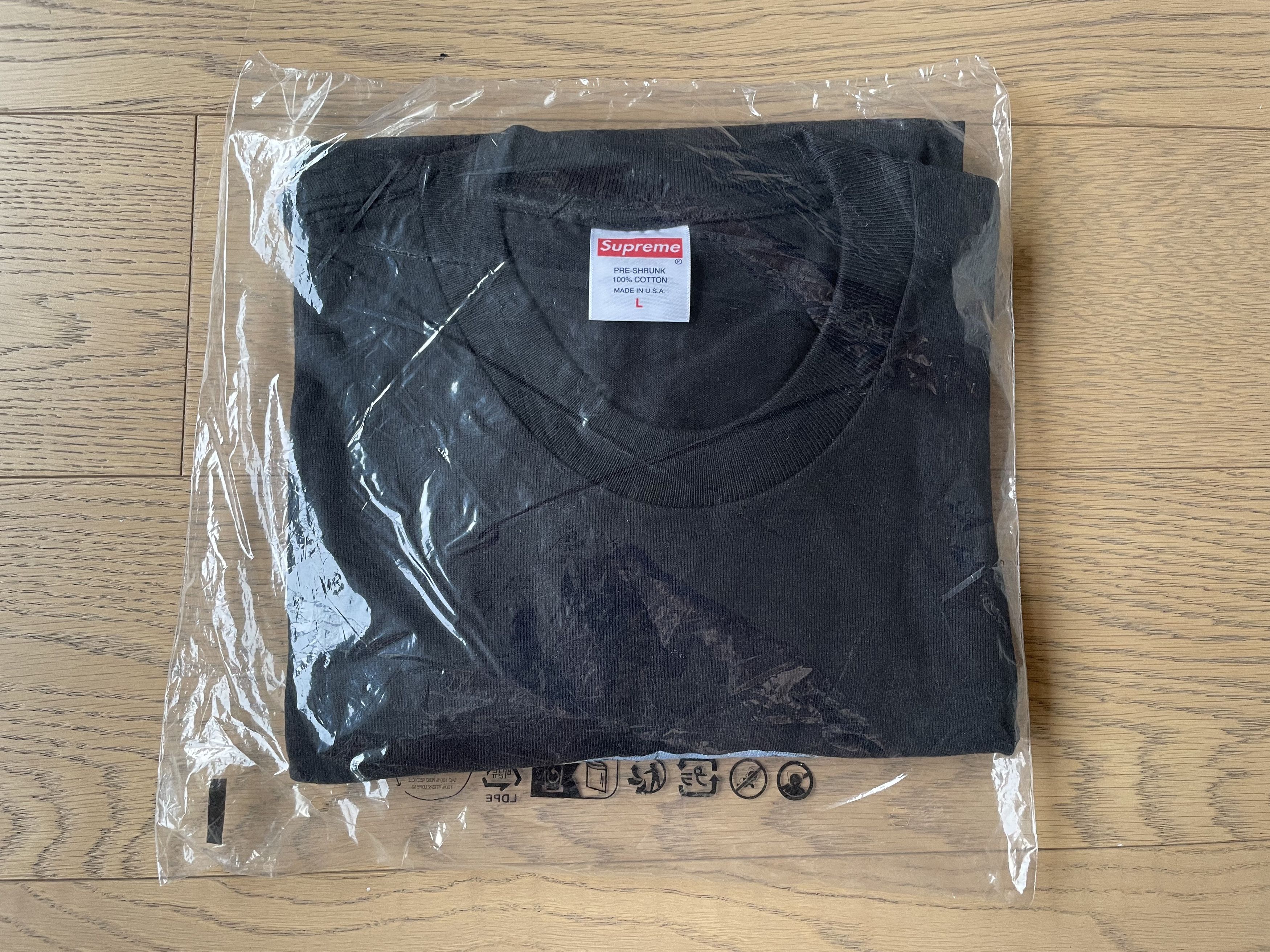 Supreme 30th Anniversary First Tee Size US L / EU 52-54 / 3 - 2 Thumbnail