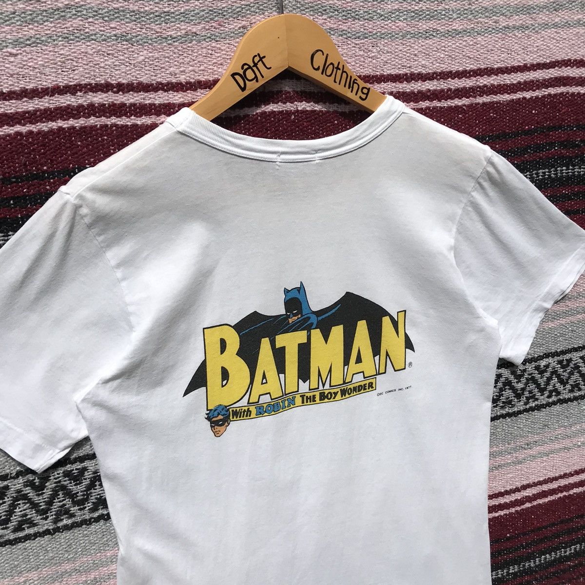 DC Comics 💥Rare💥70s Vintage Batman & Robin The Boy Wander Shirt©️1977 Size US S / EU 44-46 / 1 - 5 Thumbnail