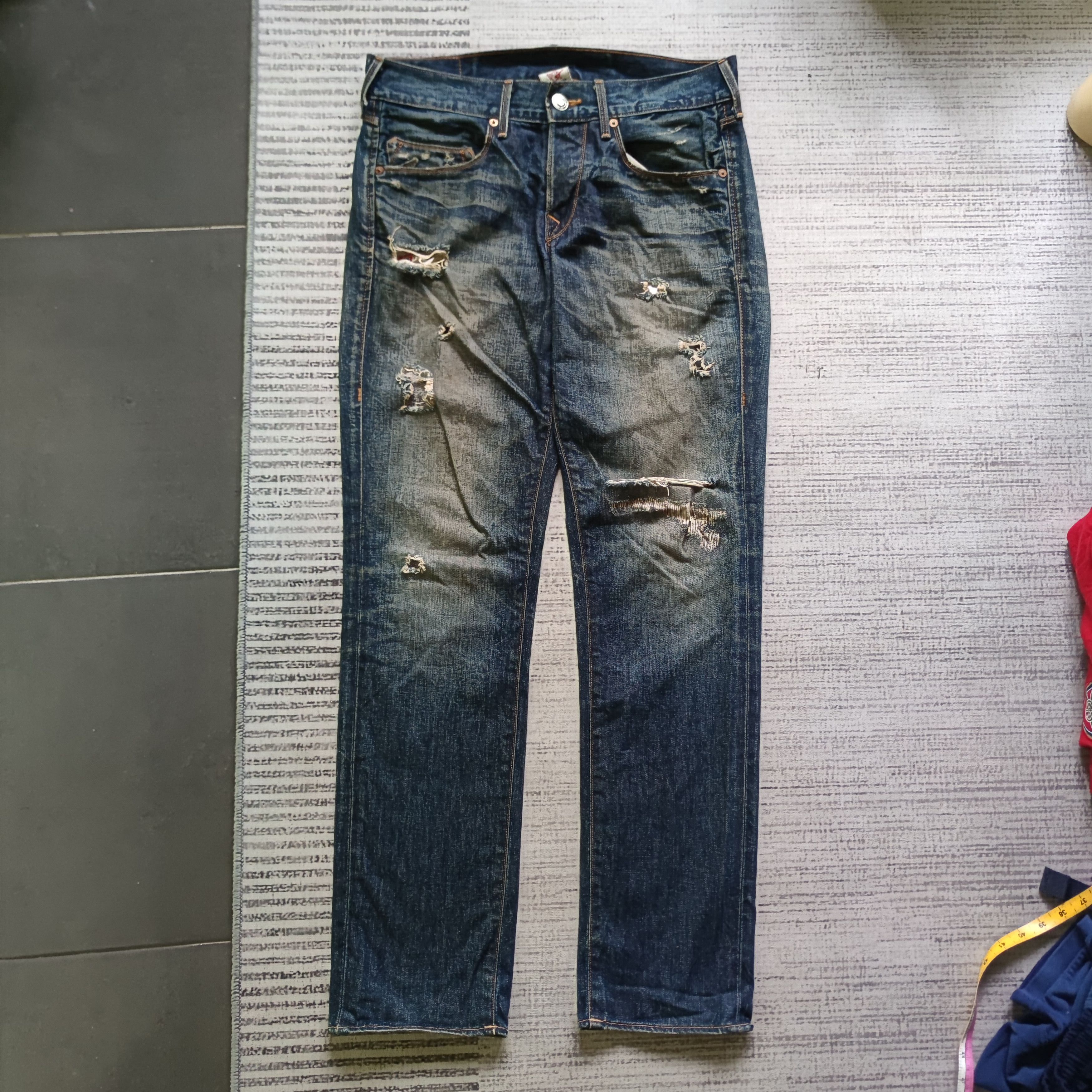 True Religion TRUE RELIGION Distressed Jean Made in USA Size US 34 / EU 50 - 1 Thumbnail