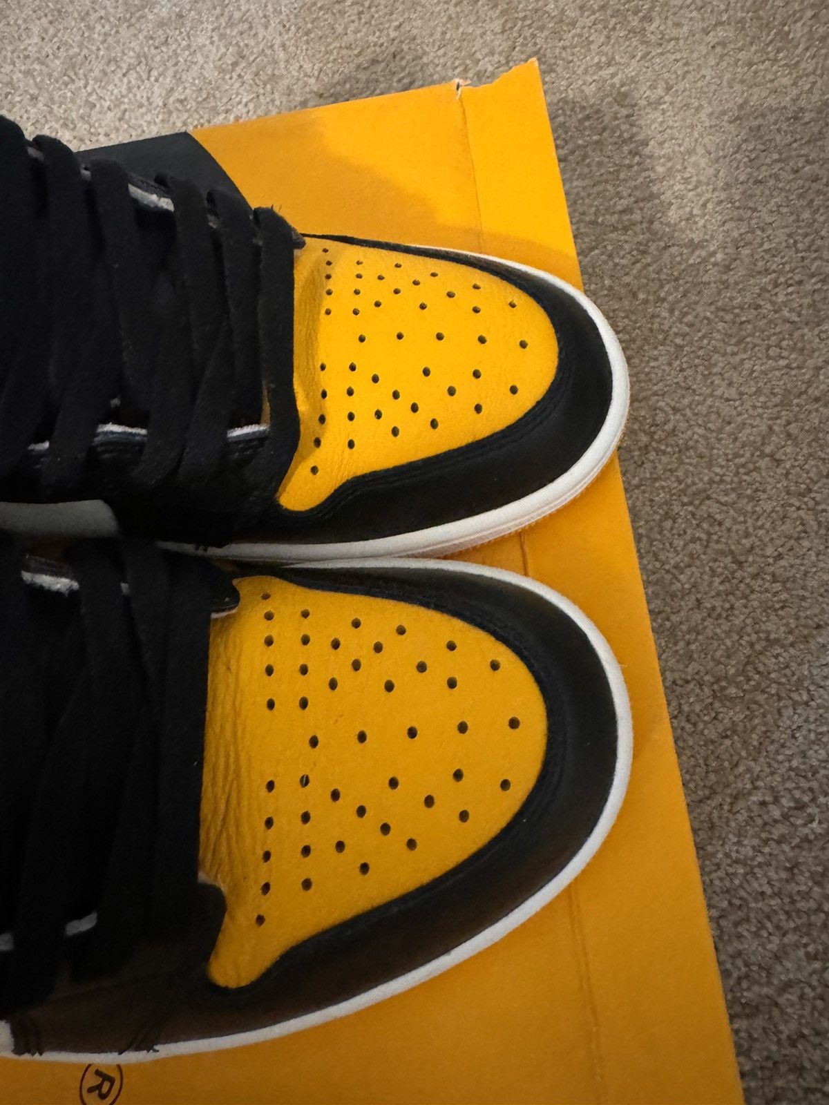 Jordan Brand Air Jordan 1 High Retro OG Size US 9 / EU 42 - 11 Thumbnail