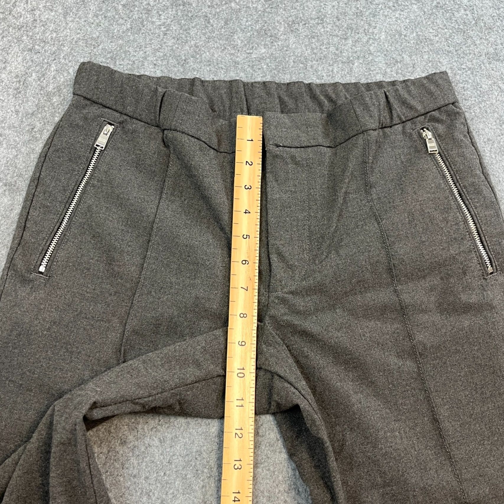 Vintage Hugo Boss Mens Chino Trousers Pants Slim Tapered Fit 30 Grey Pleated Zip Pkts Size US 30 / EU 46 - 5 Thumbnail