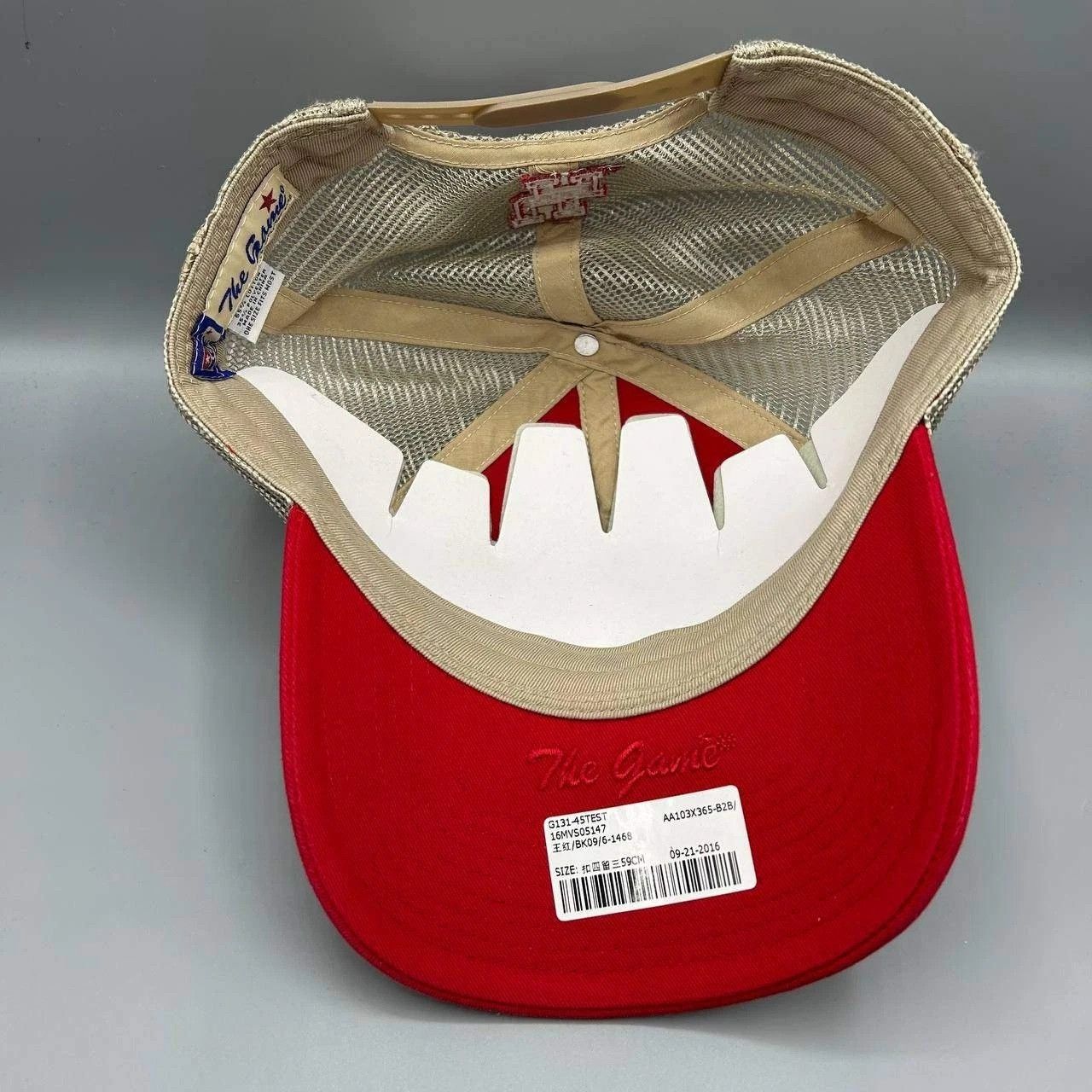 The Game Vintage Houston Cougars Trucker Hat Men NCAA Snap Back Size ONE SIZE - 2 Thumbnail