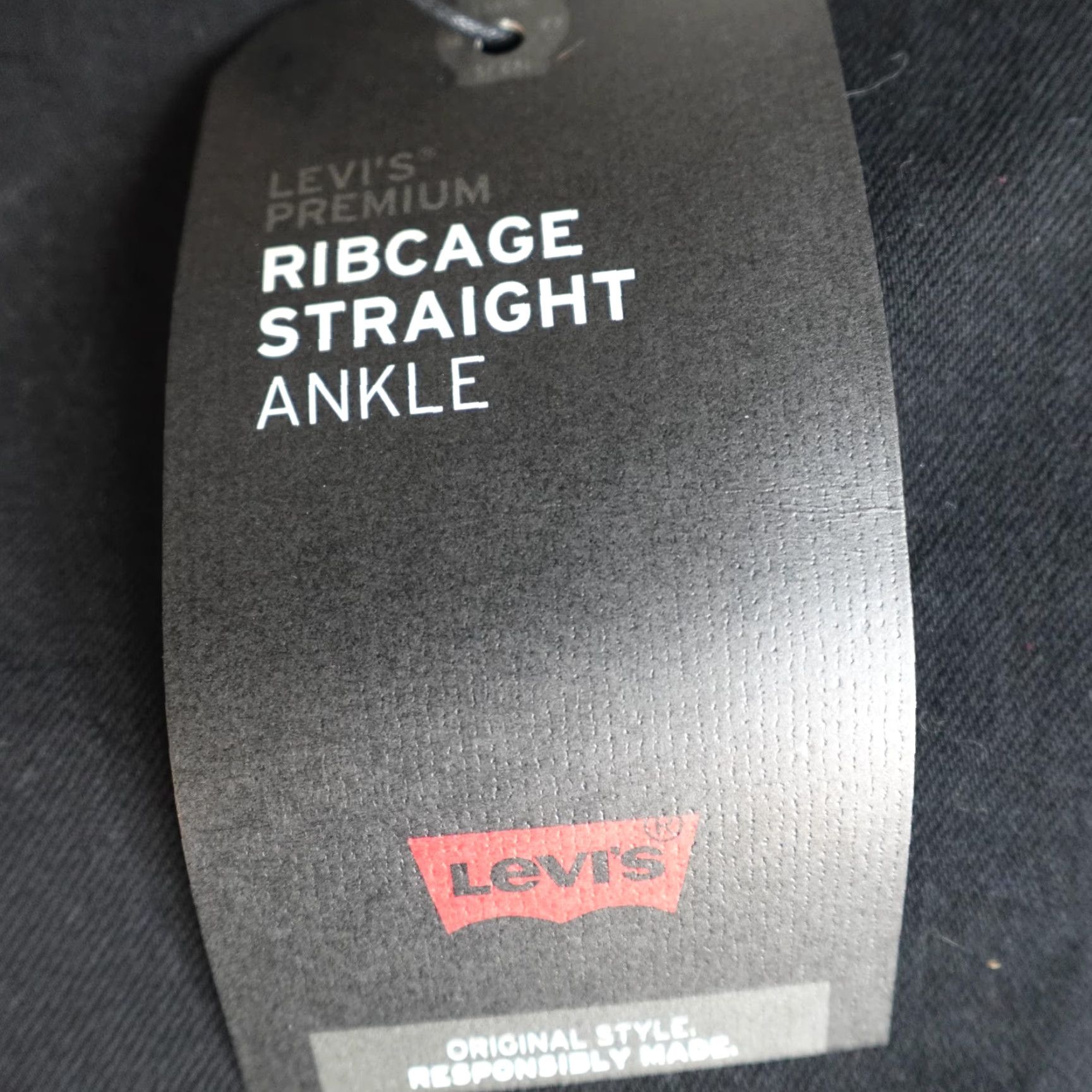 Levi's Levi's Womens Jeans 28 x 27 Black 724 High Rise Straight Cropped NEW Size 28" / US 6 / IT 42 - 5 Thumbnail