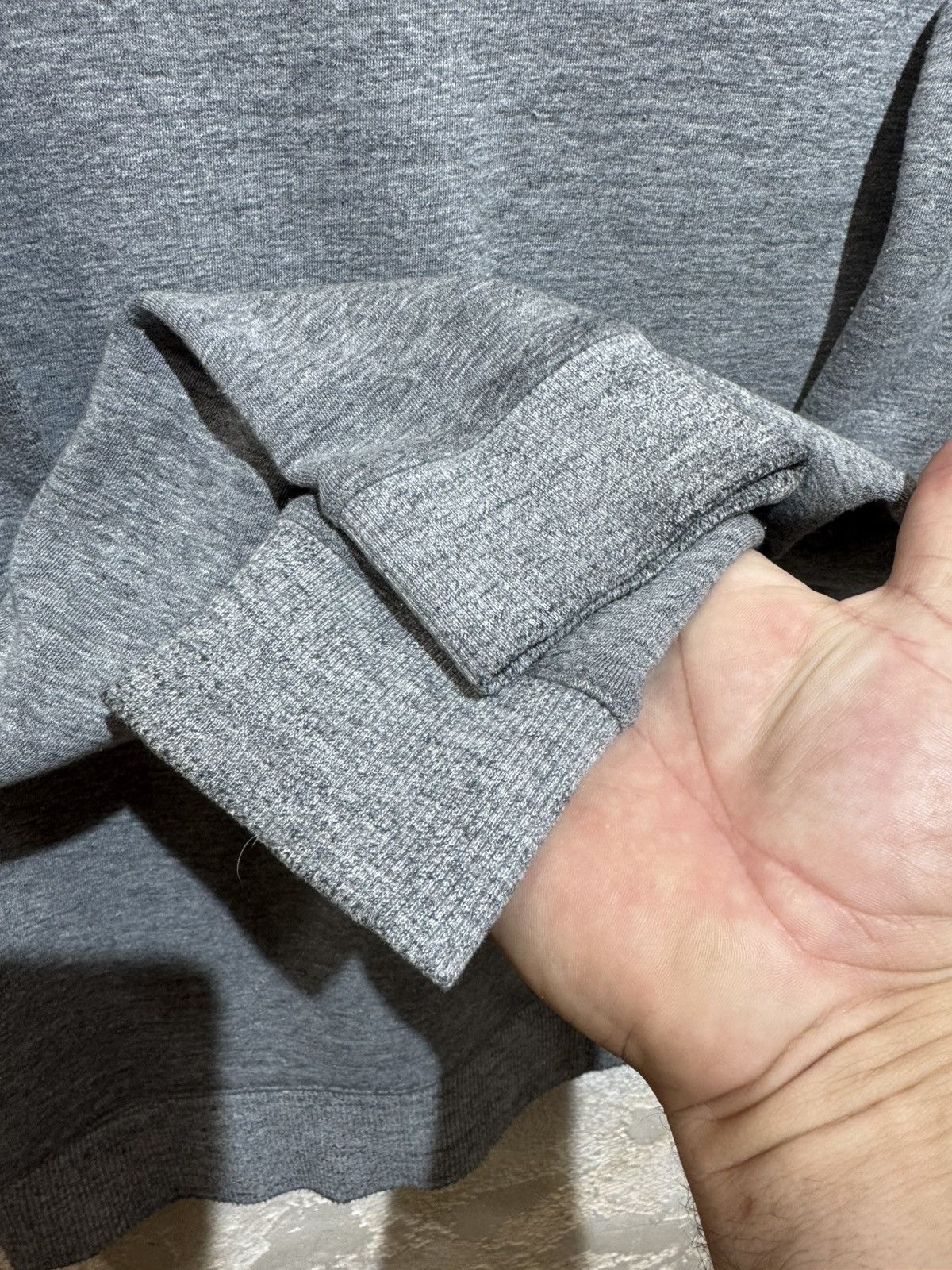 A.P.C. A.P.C Gray Sweater Long Sleeve Size S Size US S / EU 44-46 / 1 - 15 Thumbnail