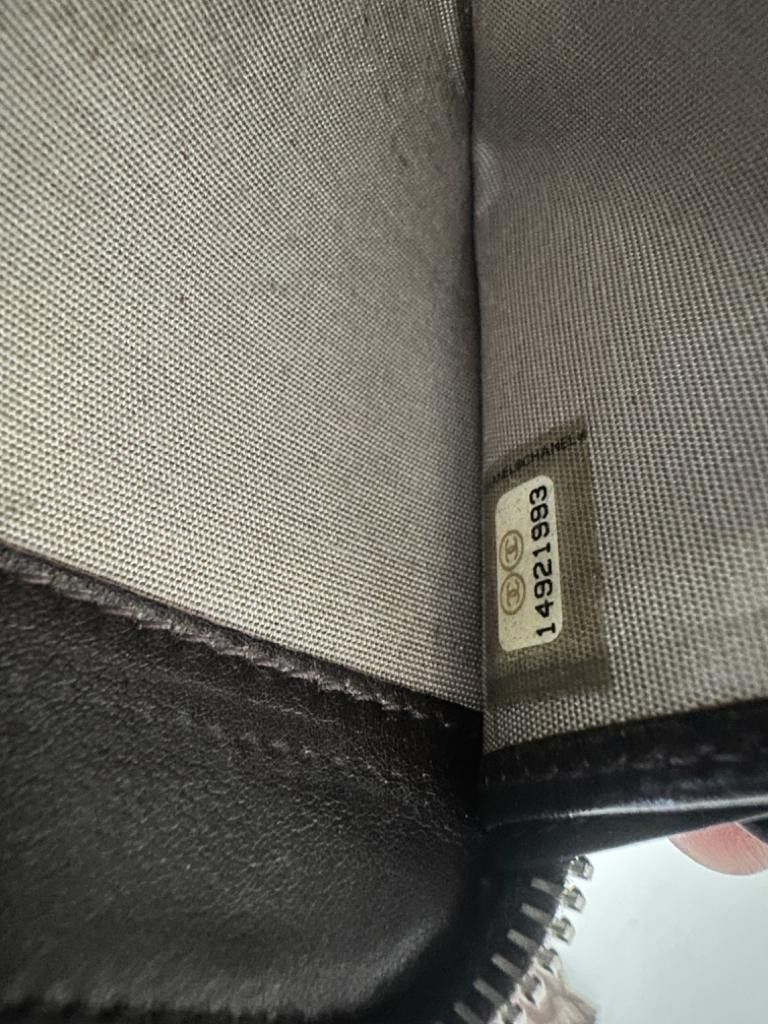 Chanel Vintage Chanel Zip Around Continental Wallet Purse With Box Size ONE SIZE - 22 Thumbnail
