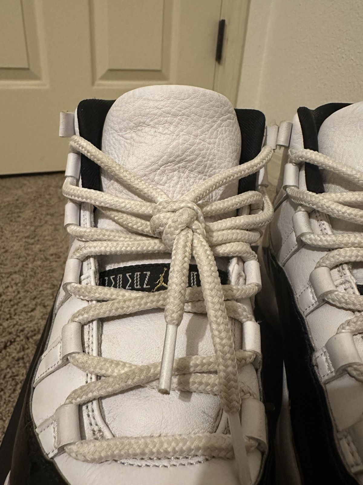 Jordan Brand Jordan 11 Gratitude Size US 10 / EU 43 - 4 Thumbnail