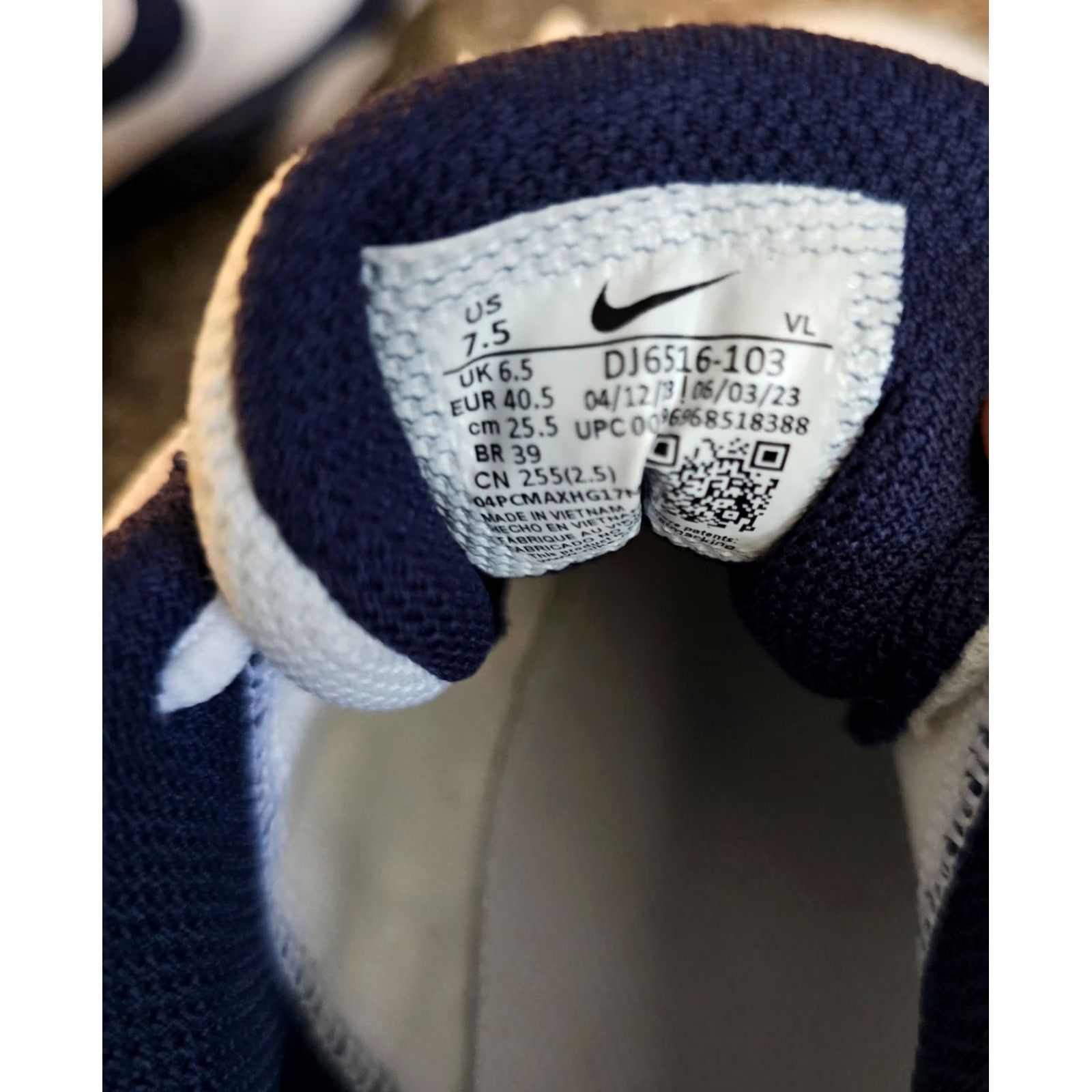 Nike Nike Alpha Huarache Varsity 4 Low Men’s 7.5 Baseball Cleats White Navy DJ6516-103 Size US 8 / EU 41 - 5 Thumbnail