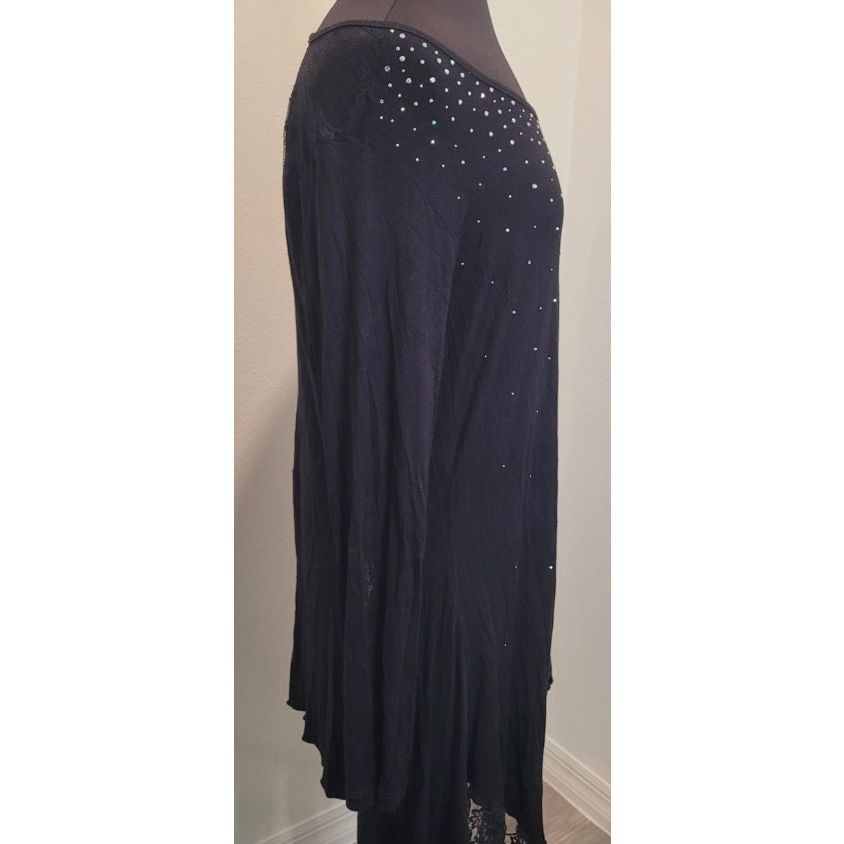 Christine Alexander NWT Asymmetrical Lacey Blouse –Black –XL