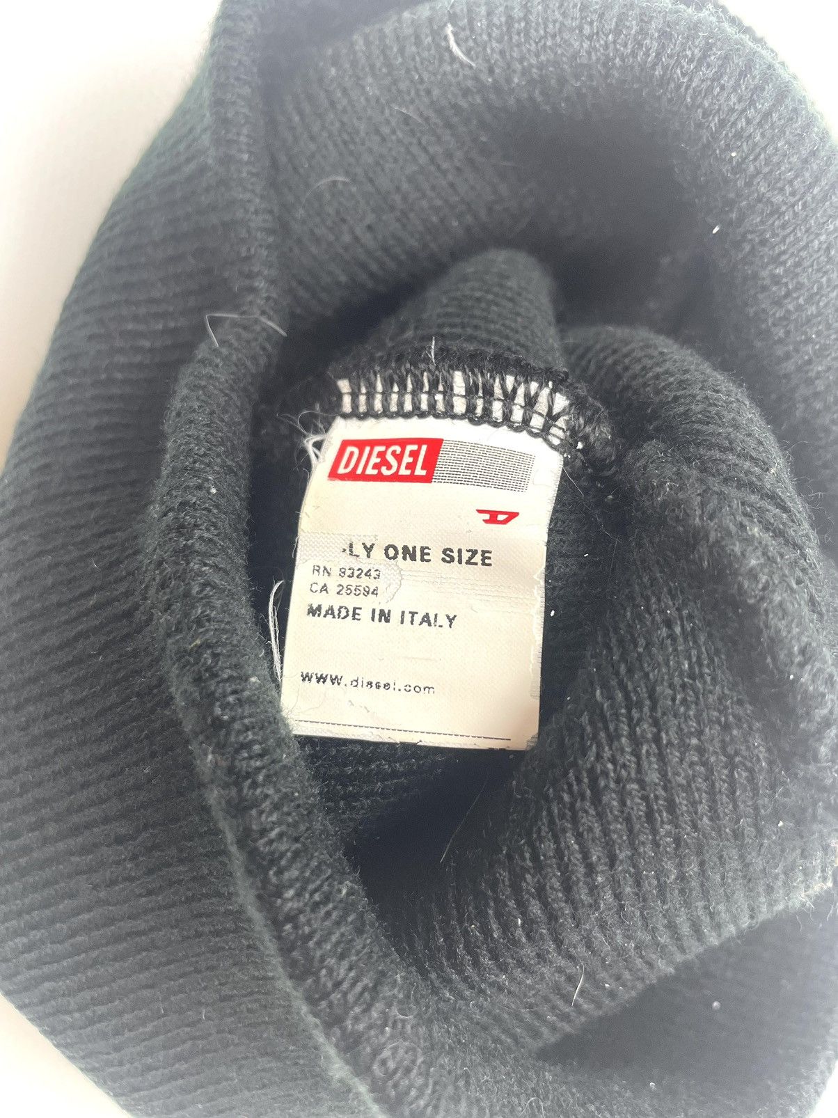 Diesel Diesel Y2K Vintage Logo Black Beanie Made in Italy 🇮🇹 Size ONE SIZE - 3 Thumbnail