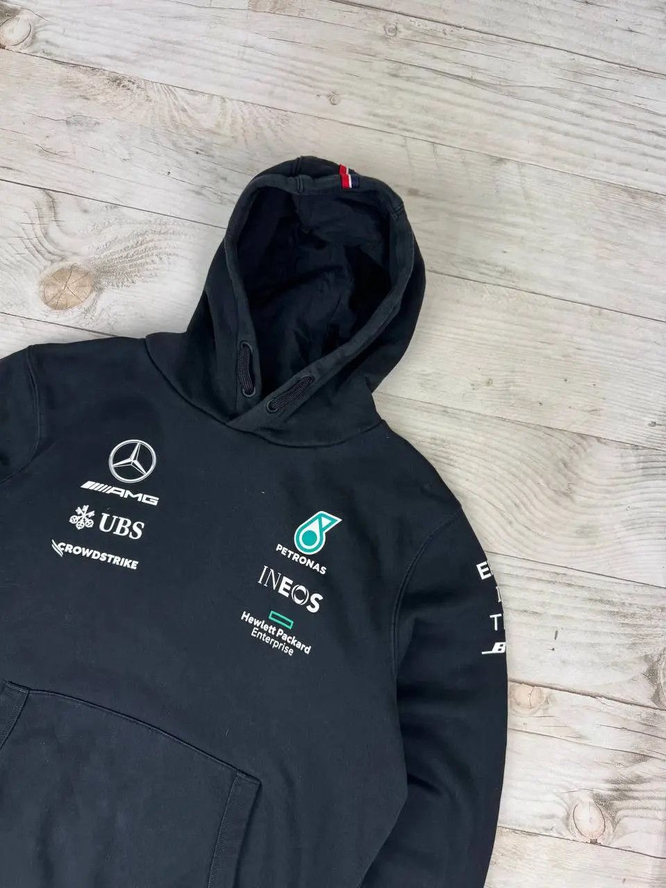 Mercedes-Benz Mercedes Benz AMG Petronas Formula One F1 Racing Hoodie Size US M / EU 48-50 / 2 - 3 Thumbnail