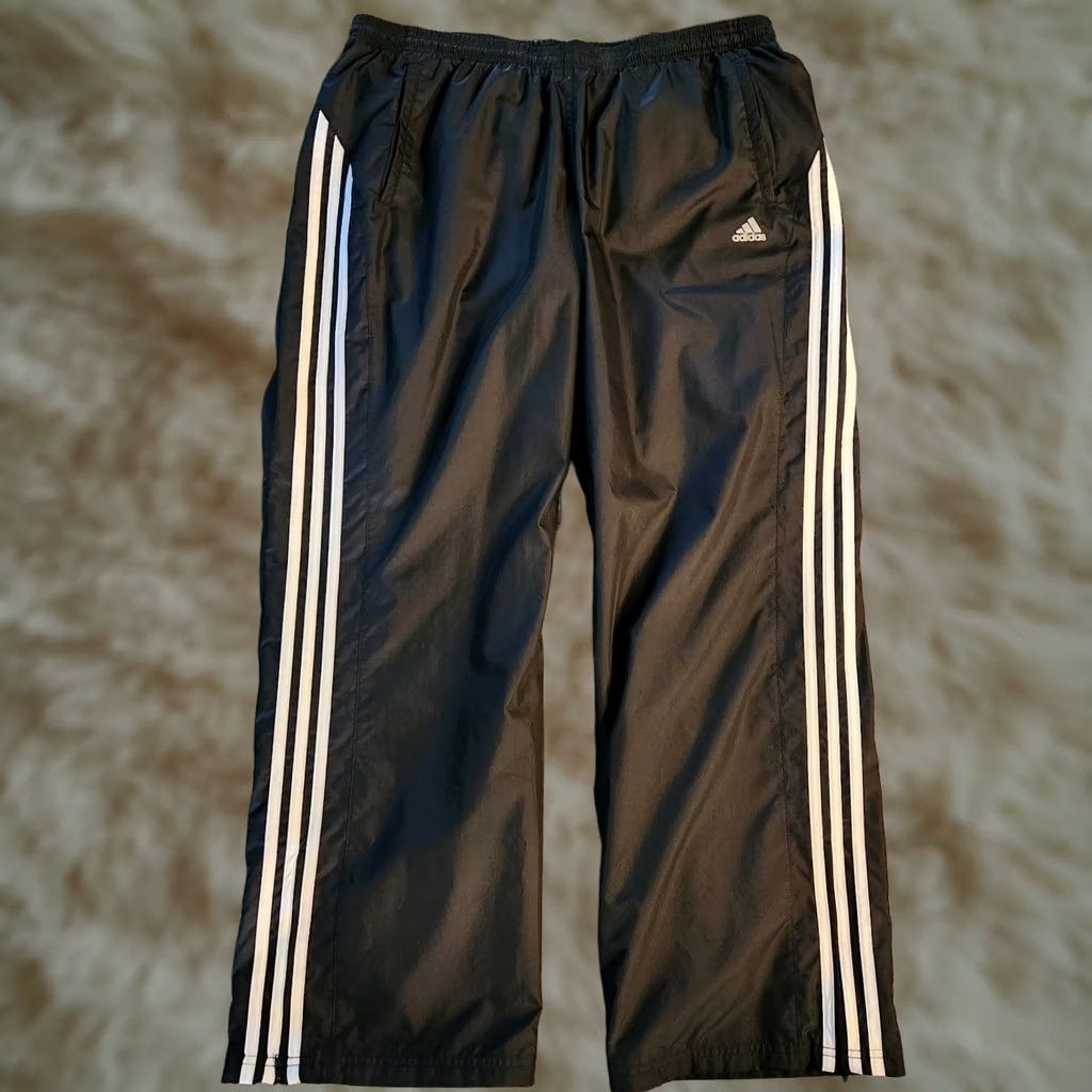 Adidas Adidas 3 Stripe Track Pants Wide Leg Mens XL Windbreaker Black Zip Ankle Pants Mens XL Black Wide Leg Athletic Sportswear Size US 36 / EU 52 - 1 Thumbnail