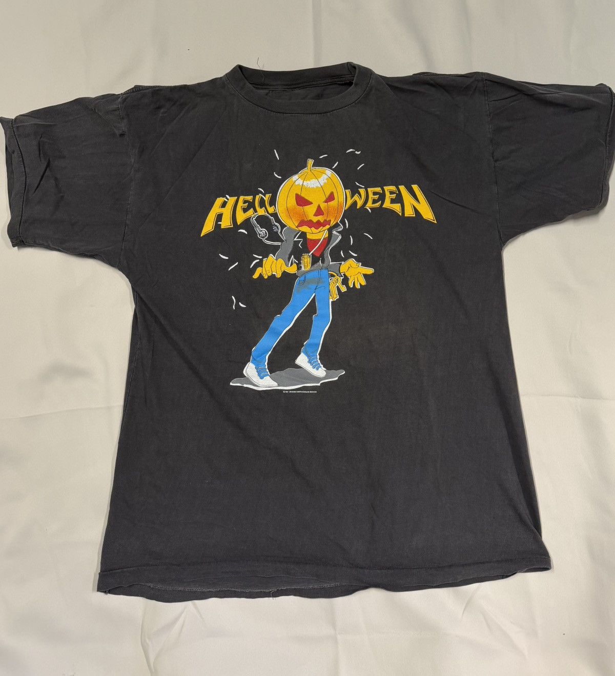 Vintage 1987 Halloween Band Seven Keys Tour T-shirt Size US L / EU 52-54 / 3 - 1 Thumbnail