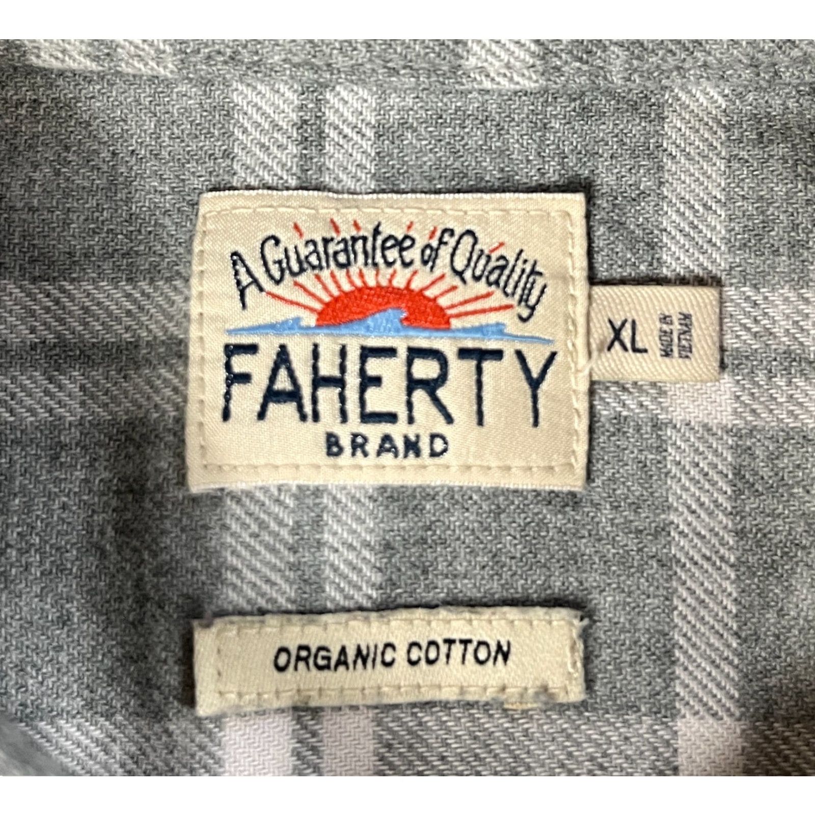Faherty VINTAGE Faherty Button-Up Plaid Flannel Shirt XL Gray Cotton Organic Sz XL Men’s Button-Up Long Sleeve Pockets Classic Outdoor Size US XL / EU 56 / 4 - 6 Thumbnail