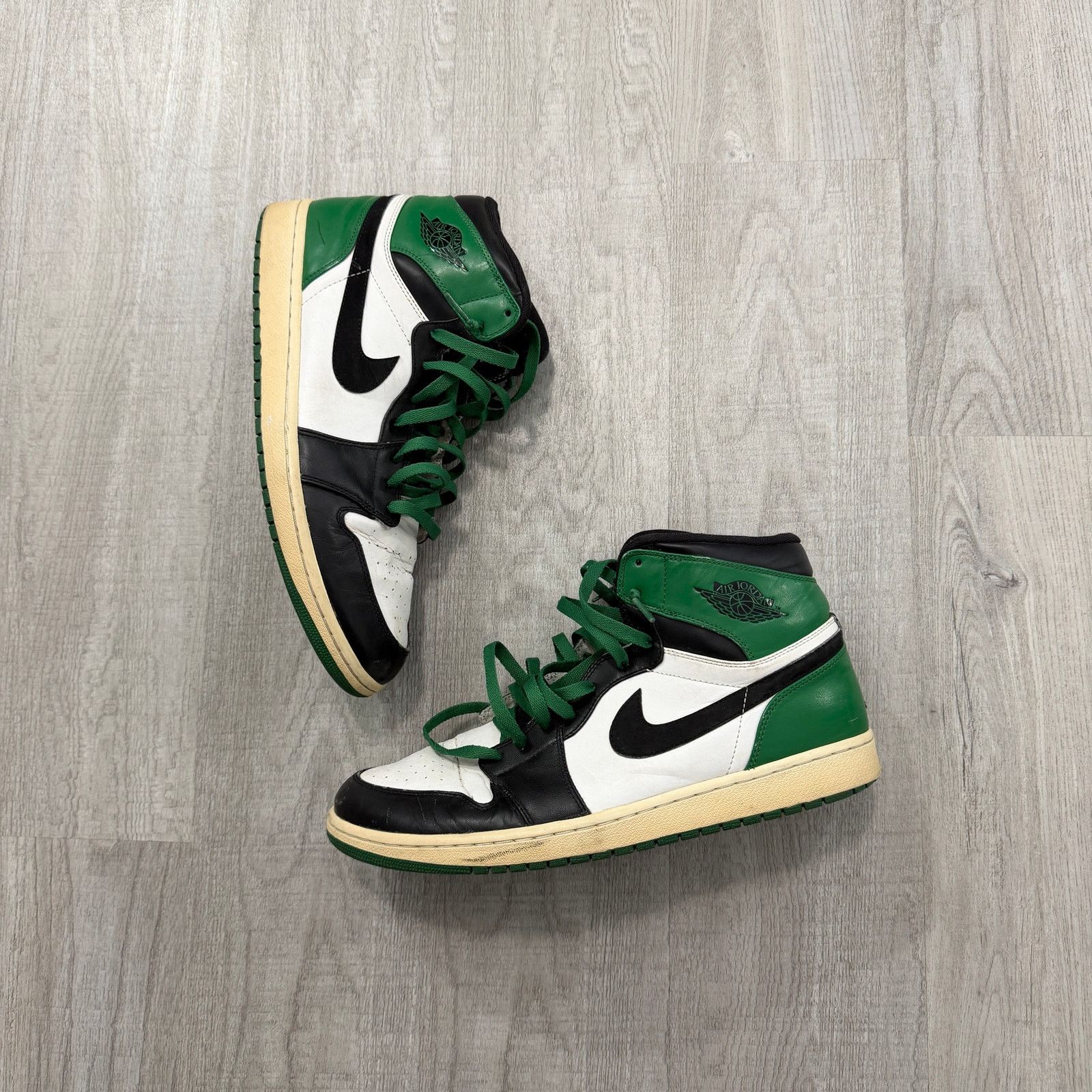 Jordan Brand Nike Air Jordan 1 Retro High Celtics Mens 13 Green Sneakers Size US 13 / EU 46 - 1 Thumbnail