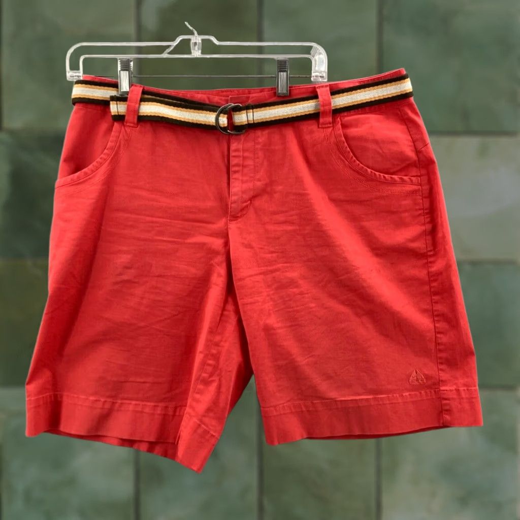 Nike ACG VINTAGE Nike ACG Belted Shorts Womens 12 Red Loose Fit Shirt Womens L Red 90s Belted Athletic Belted Shoes? Size 36" / US 14 / IT 50 - 1 Thumbnail
