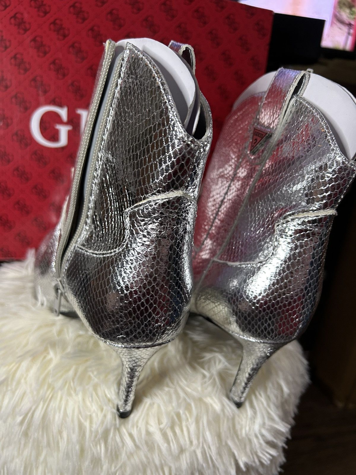Guess GUESS Ankle Boots (Silver Snake Print), size 39 Size US 9 / IT 39 - 10 Thumbnail