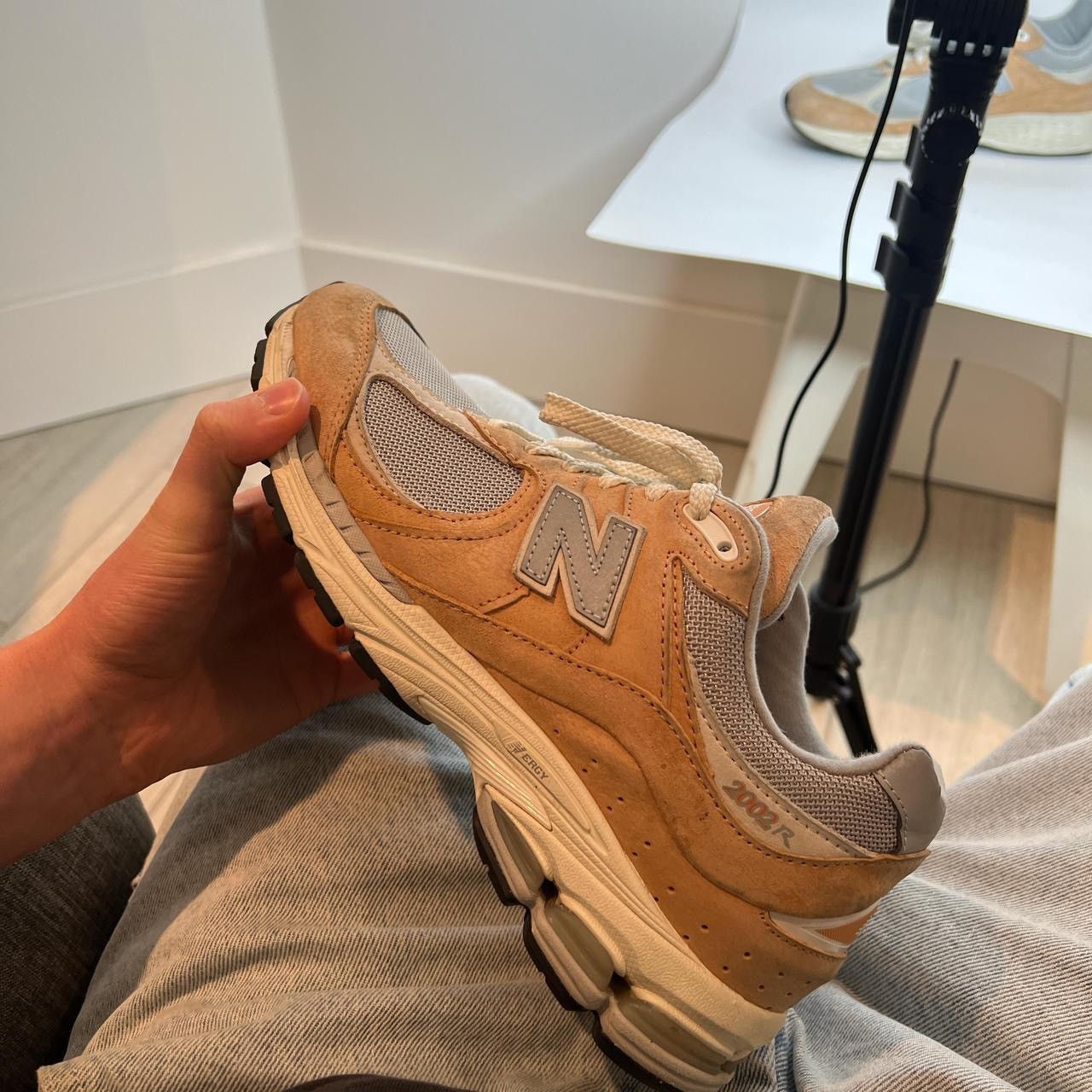 New Balance new balance 2002r sweet caramel Size US 9 / EU 42 - 2 Thumbnail