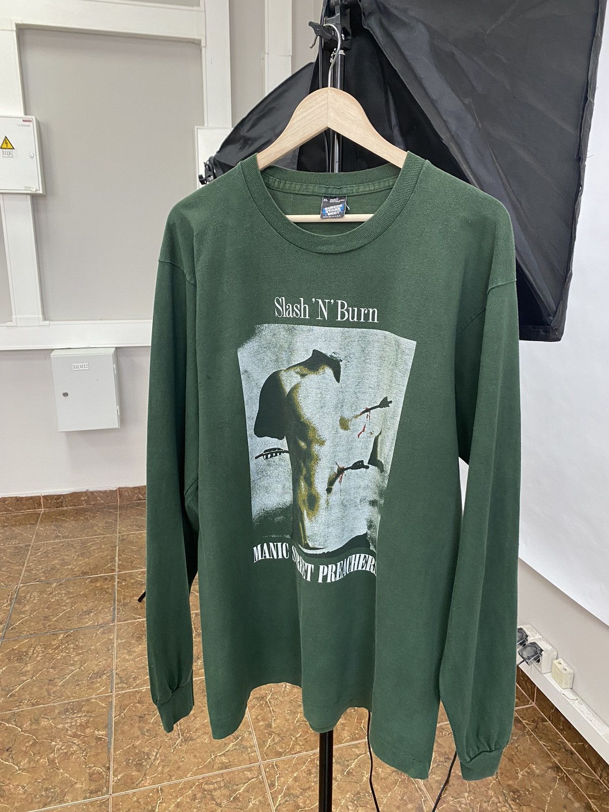Fruit Of The Loom Vintage 90s Manic Street Preachers Slash N Burn t-shirt rare Size US XL / EU 56 / 4 - 1 Thumbnail