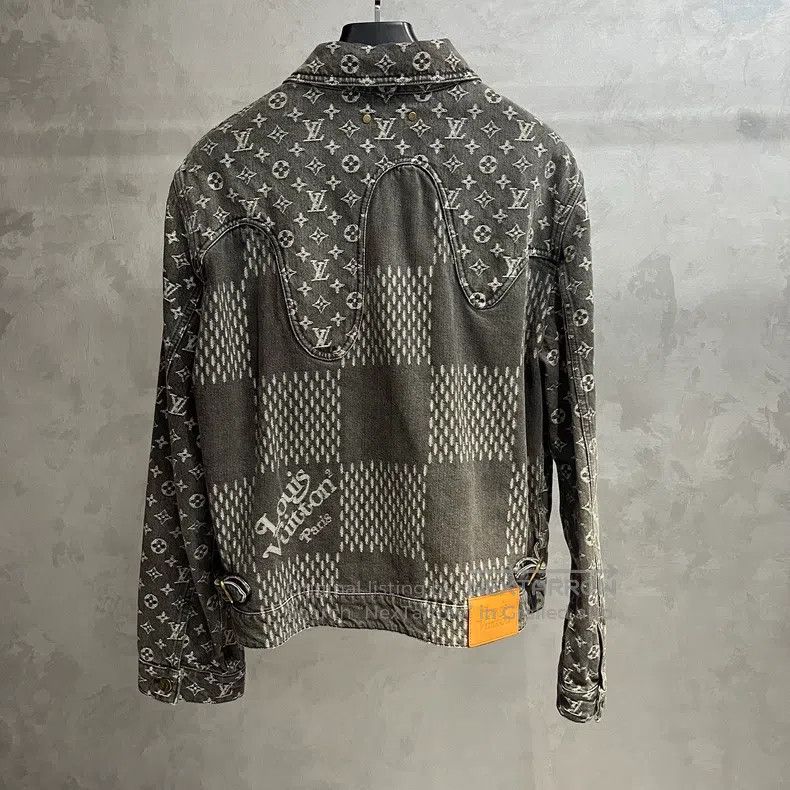 Louis Vuitton Louis Vuitton Black co-branded presbyopic full-print patch Size US M / EU 48-50 / 2 - 6 Thumbnail