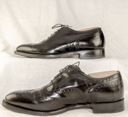 Johnston & Murphy wingtip shoes Size US 10 / EU 43 - 4 Thumbnail