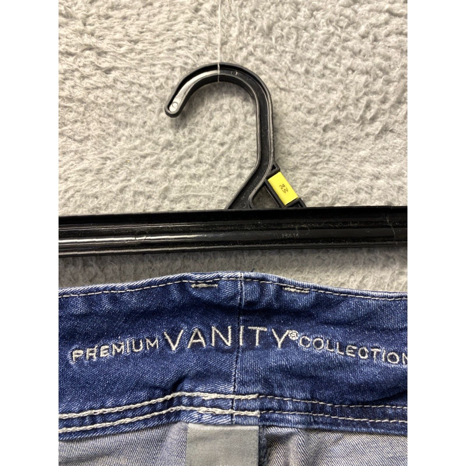 Vintage VANITY Premium Collection Women's Jeans 27x31 Curvy Embroidered (27x31) 27x32 /160-44 Size 27" / US 4 / IT 40 - 3 Thumbnail