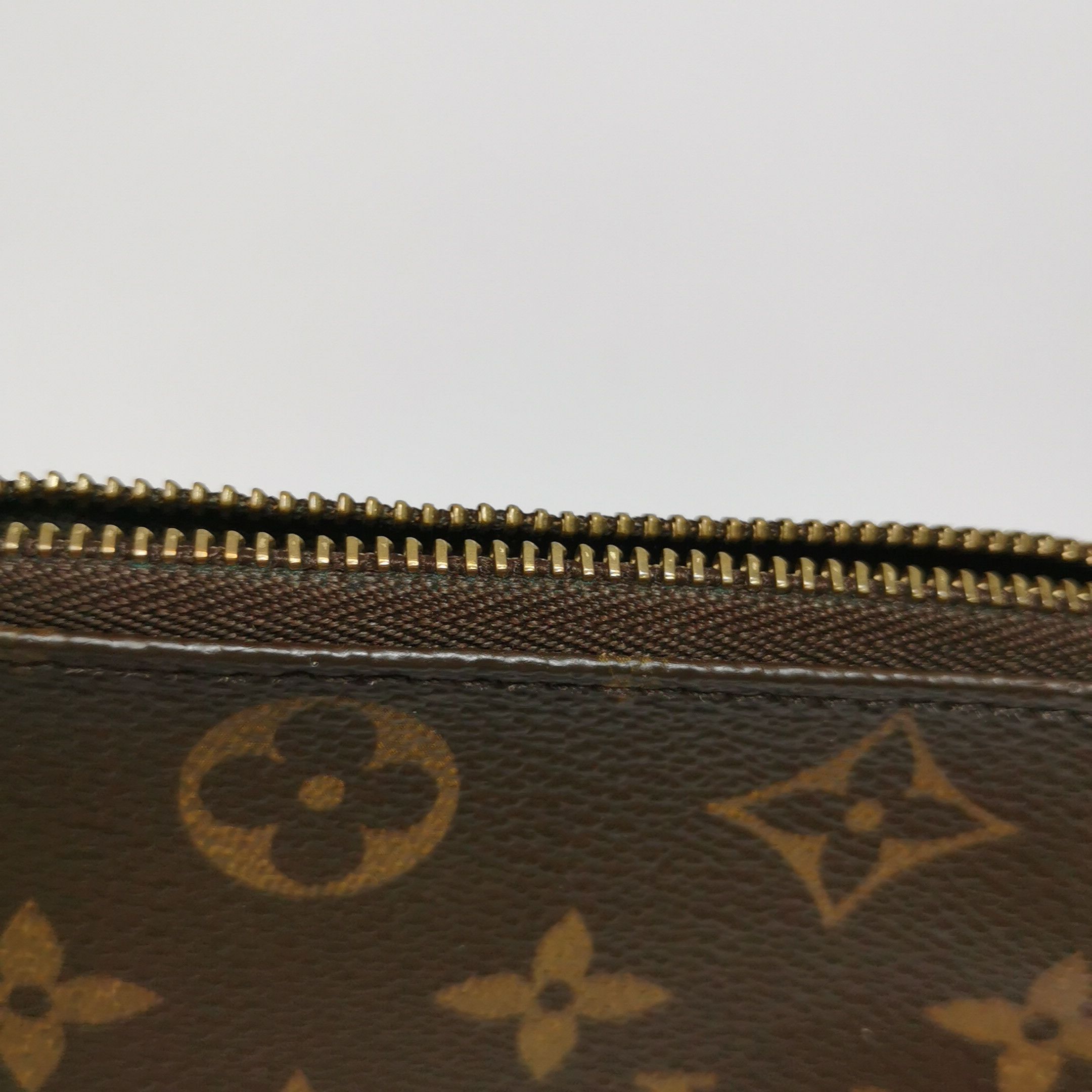 Louis Vuitton Louis Vuitton (LV) Accessories Mahjong Bag Mini Vegetable T Size ONE SIZE - 5 Thumbnail
