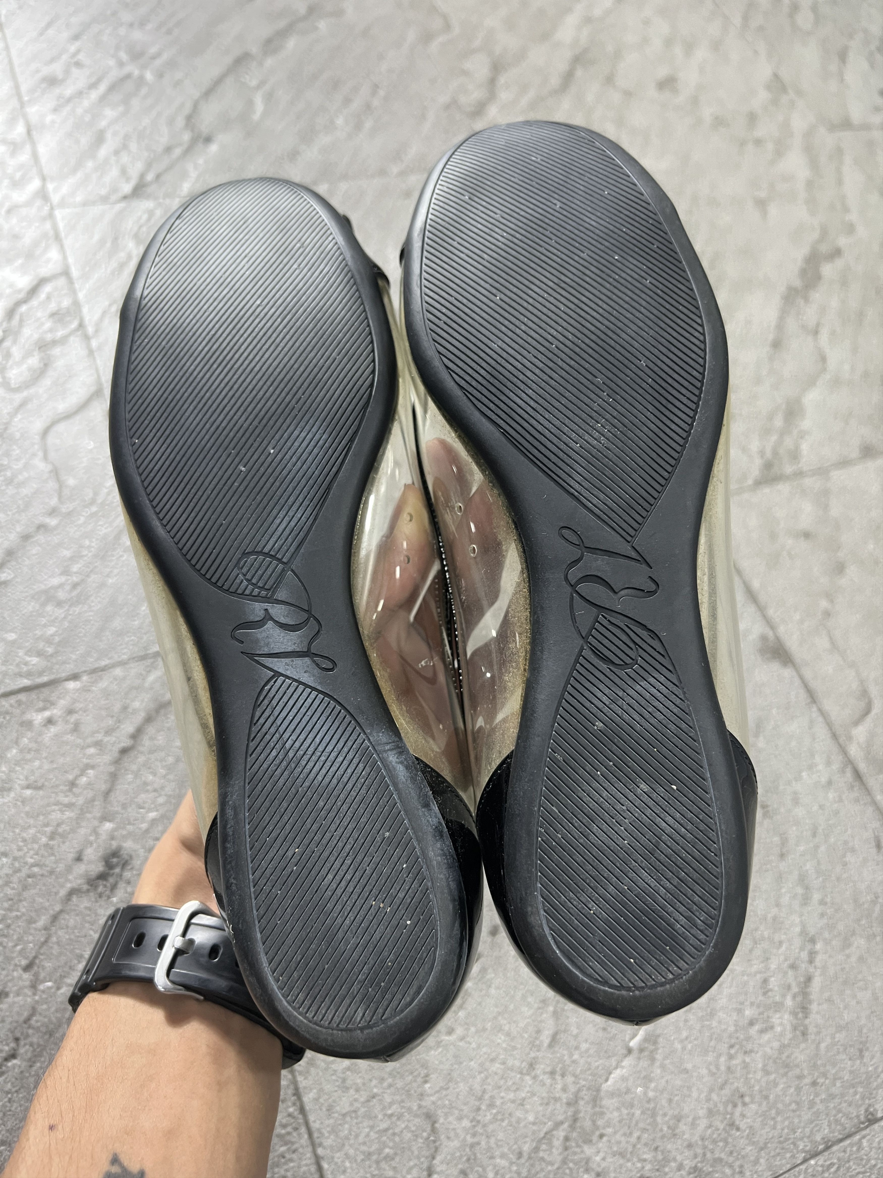 Roger Vivier Roger Vivier Clear PVC Gommette Flats Black 38 Size US 8 / IT 38 - 9 Thumbnail