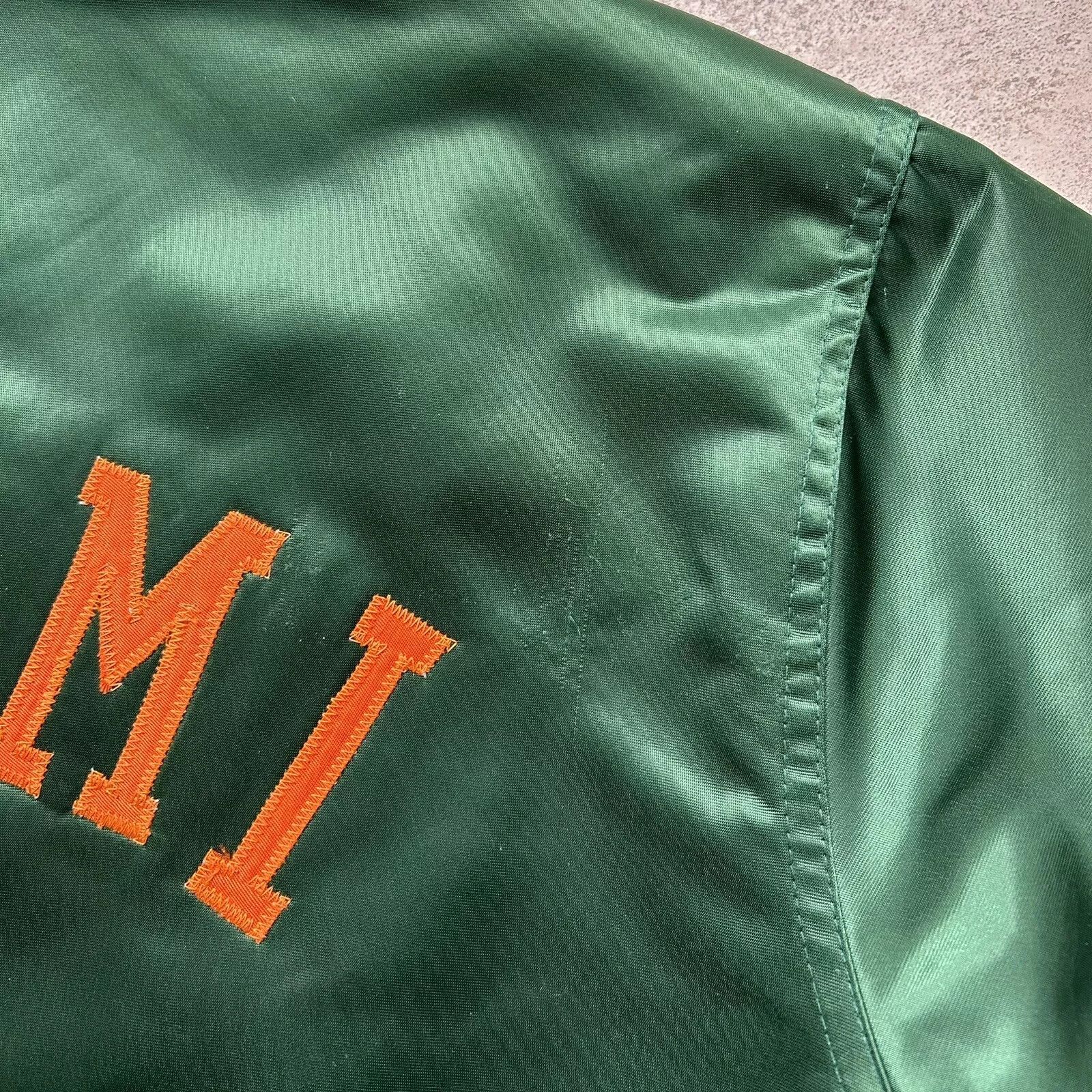 NCAA × Starter × Vintage MIAMI HURRICANES STARTER SATIN JACKET SPELLOUT SIZE S Size US S / EU 44-46 / 1 - 13 Thumbnail