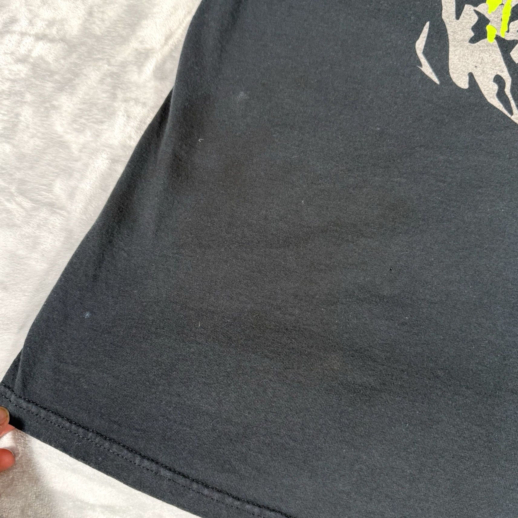 Gildan Vintage Gildan T-Shirt Mens XL Black Graphic Print Short Sleeve Crew Neck Reggae? (no, can't add) Size US XL / EU 56 / 4 - 3 Thumbnail