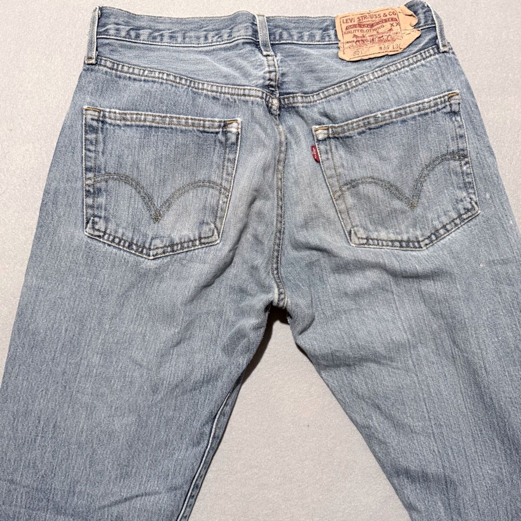 Levi's VINTAGE Levi's 501 Original Jeans Men Blue Denim Distressed Straight Fit - 34X36 Size US 34 / EU 50 - 4 Thumbnail