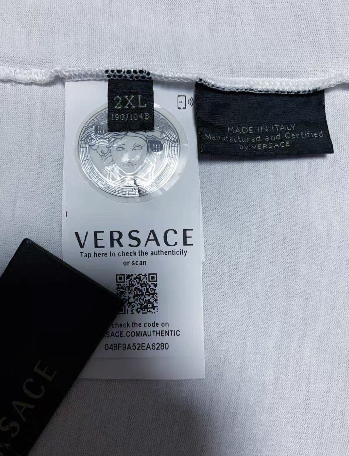 Versace Versace Black Cotton Blend XXXL T-Shirt 0089 Size US XXL / EU 58 / 5 - 5 Thumbnail