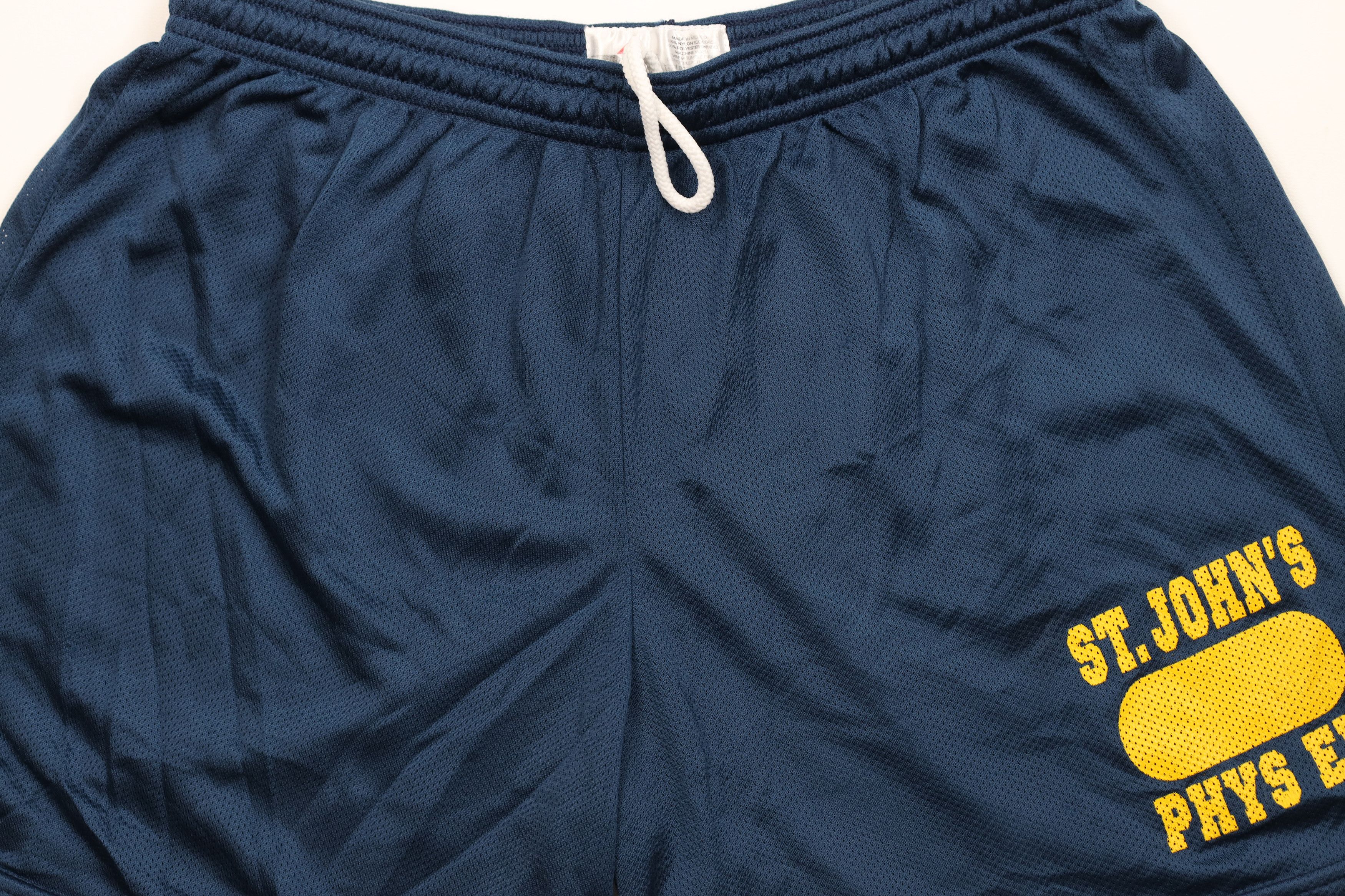 Vintage Vintage 90s Mesh Phys Ed Gym Above Knee Basketball Shorts Size US 34 / EU 50 - 3 Thumbnail