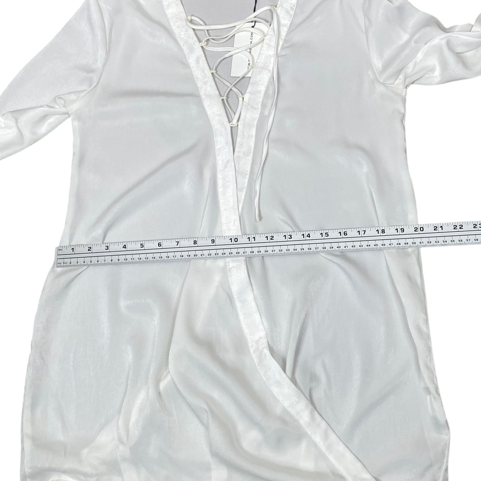 REVOLVE Rat & Boa NWT Satin Lace Up Crossover Wrap Tunic Top SZ L Size L / US 10 / IT 46 - 8 Thumbnail