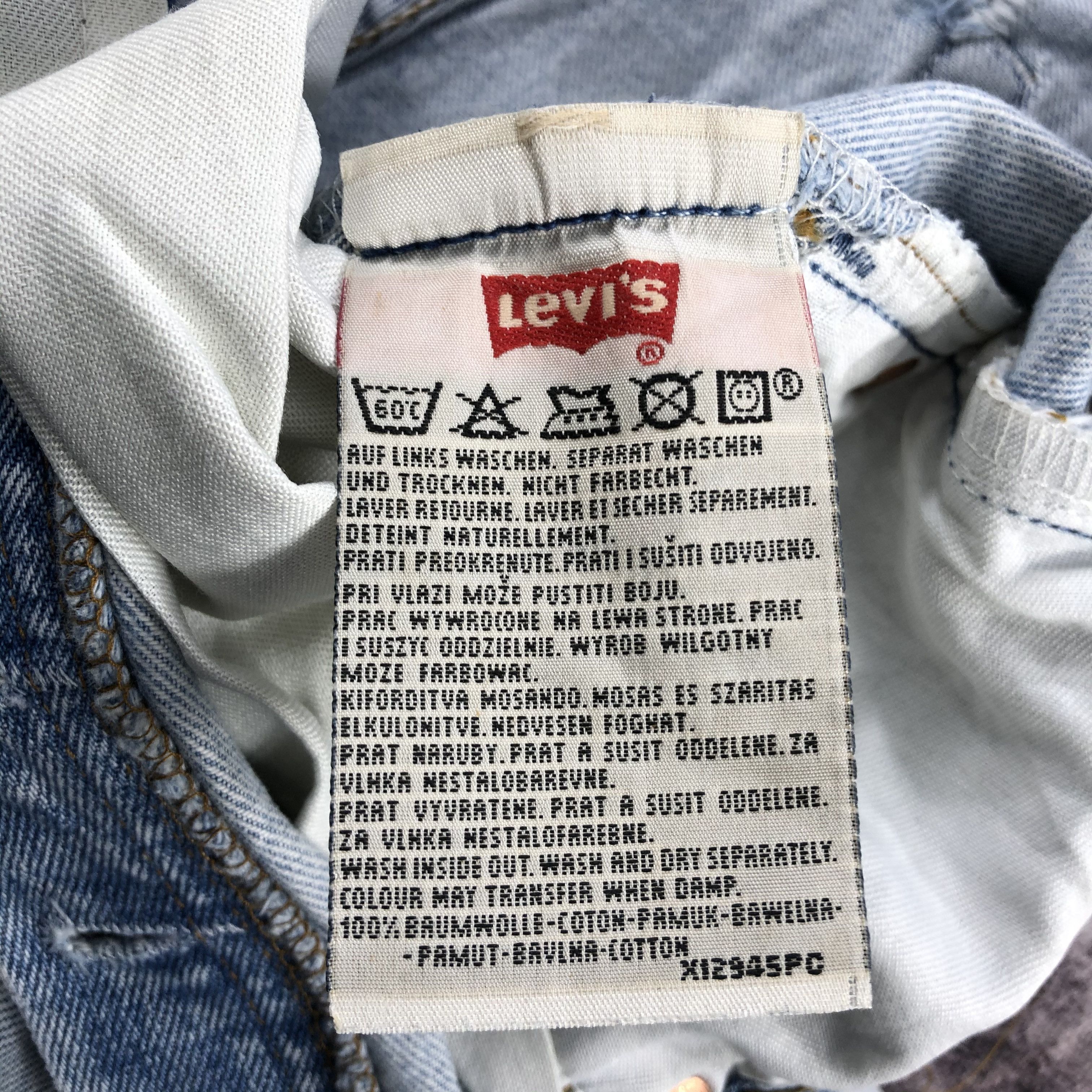 Levi's 90s Vintage Light Wash Levis 501 Jeans-JM2536 Size US 33 - 13 Thumbnail