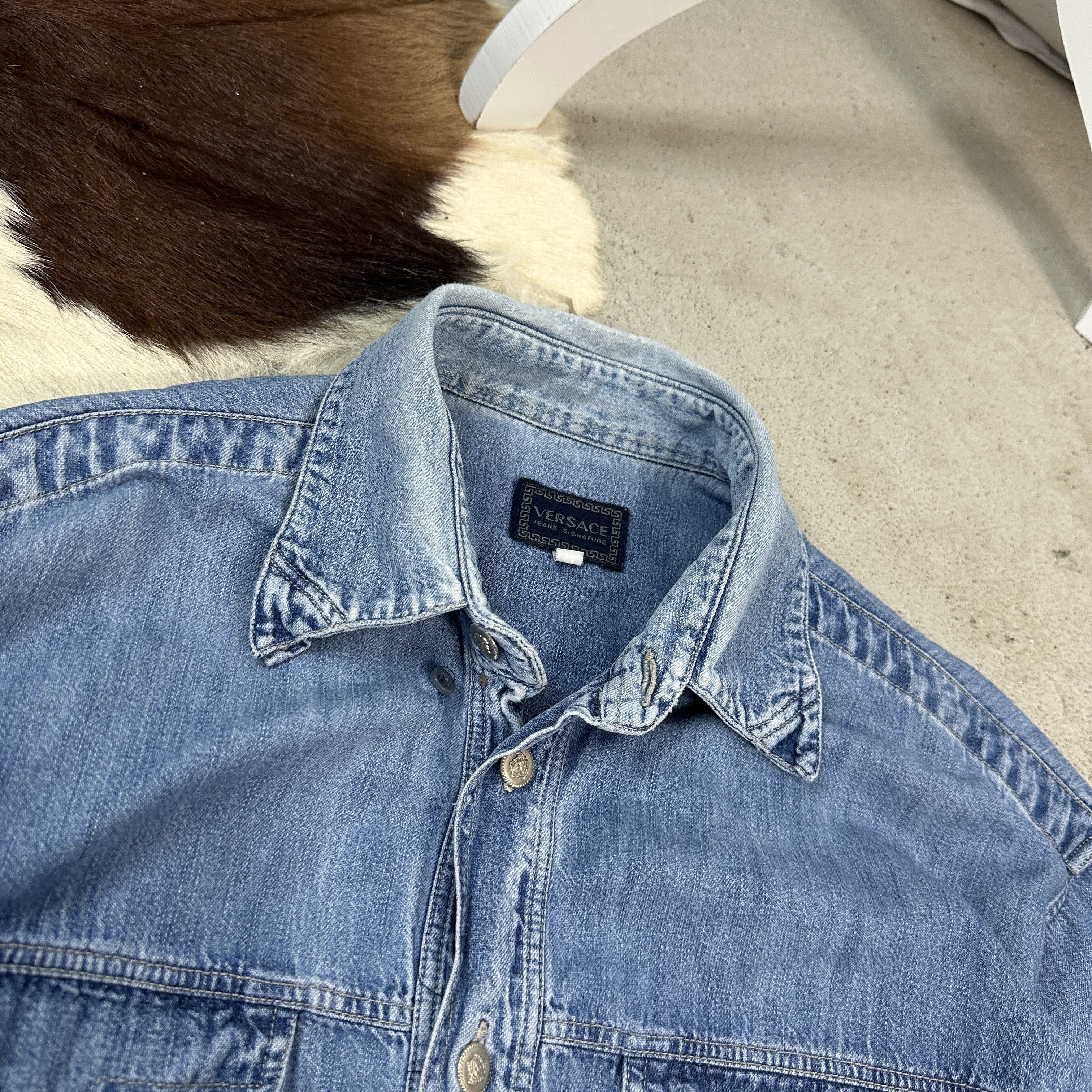 Versace × Vintage Denim Vintage Avant Garde Versace 90s Buttons Up Shirt Size US M / EU 48-50 / 2 - 2 Thumbnail