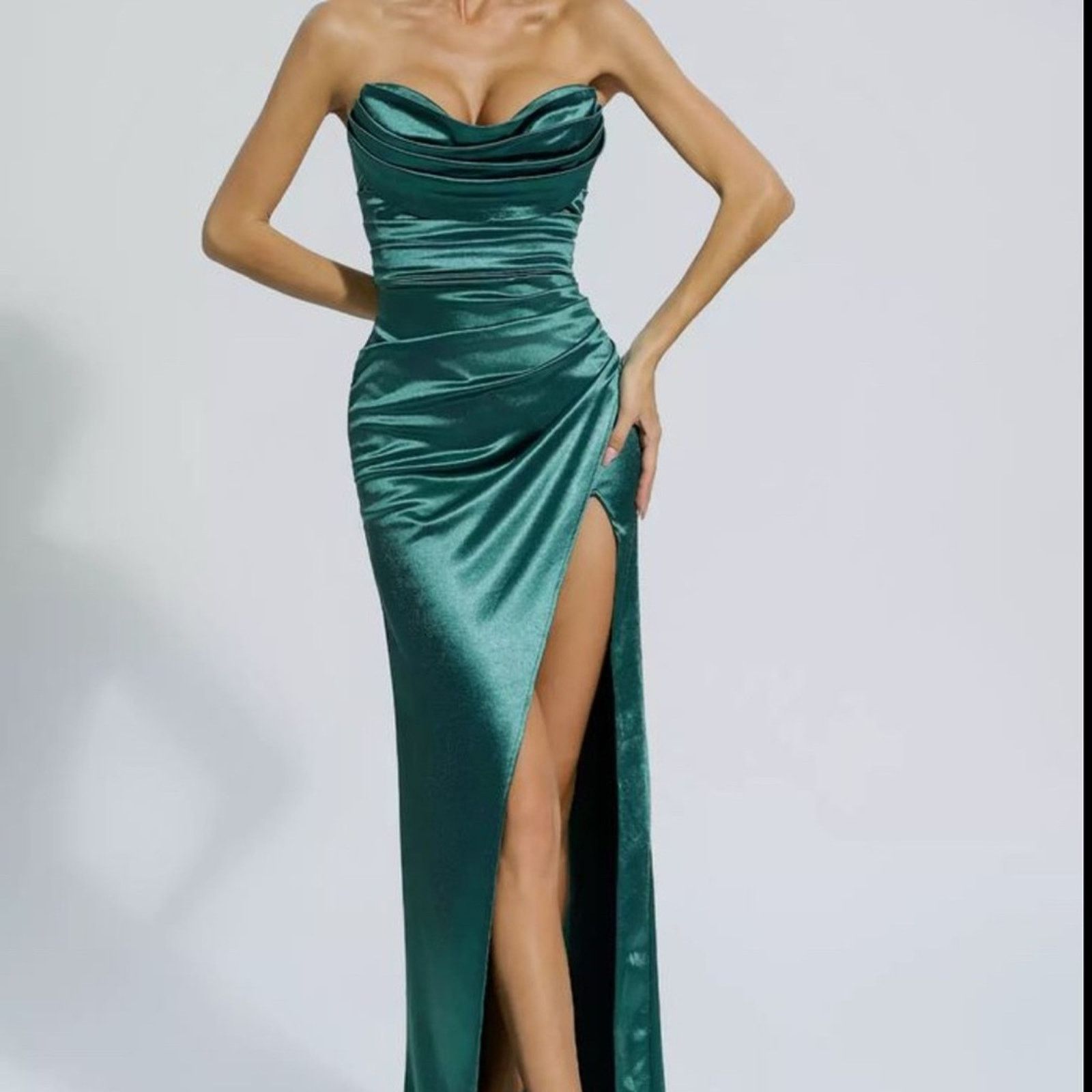 Other Elegant Strapless Satin Gown in green Size XS / US 0-2 / IT 36-38 - 1 Thumbnail