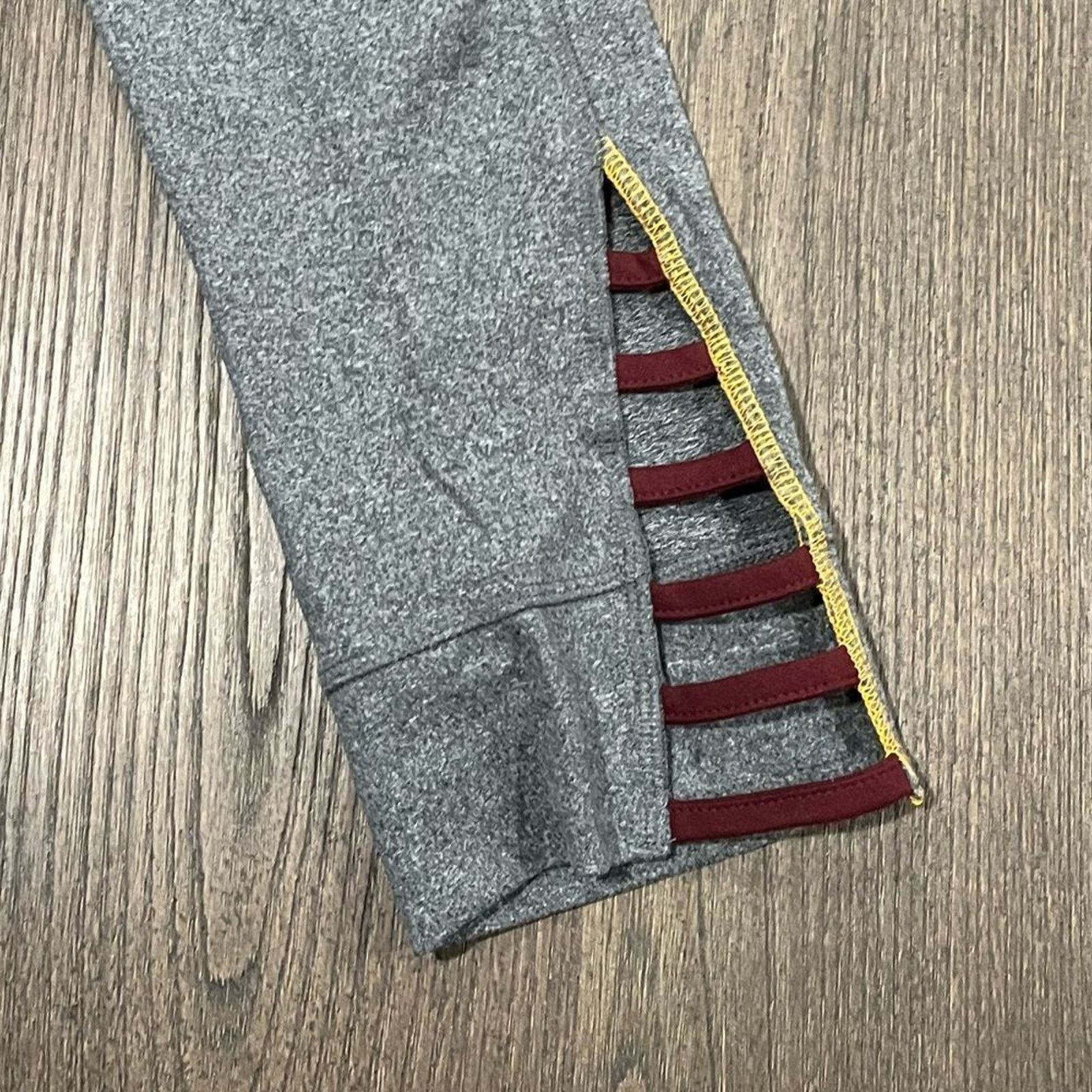 Vintage NWT University of Minnesota Grey Capri Leggings - Size Small Size 26" / US 2 / IT 38 - 2 Thumbnail