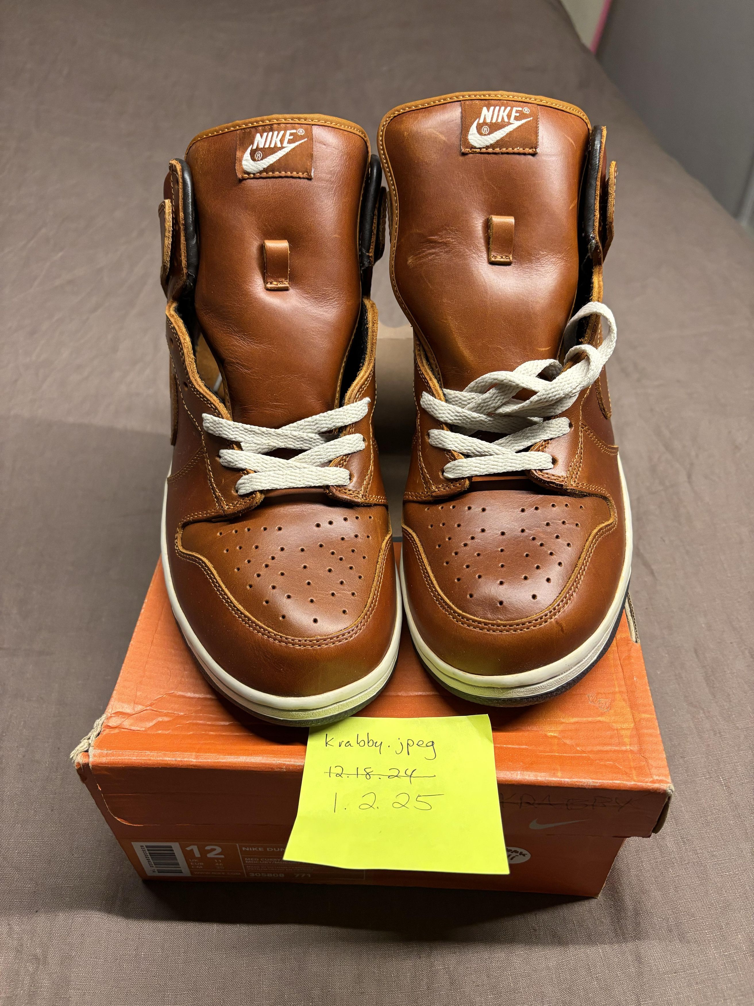 Nike Deadstock 2000's Nike Dunk High Premium Curry Size US 12 / EU 45 - 1 Thumbnail