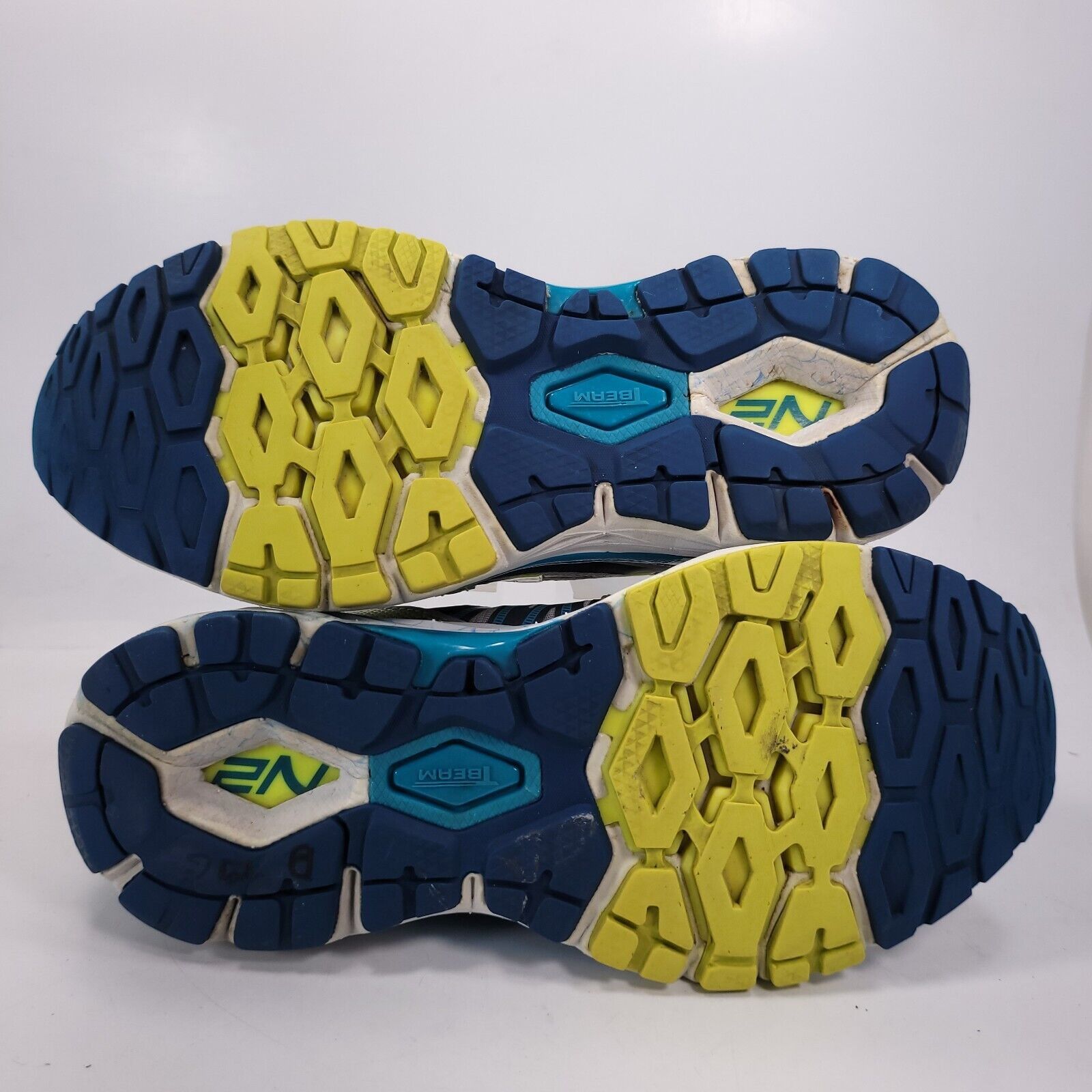 New Balance New Balance 1260 v5 Athletic Shoe Women Size 8 W1260SB5 Gray Size US 8 / IT 38 - 7 Thumbnail