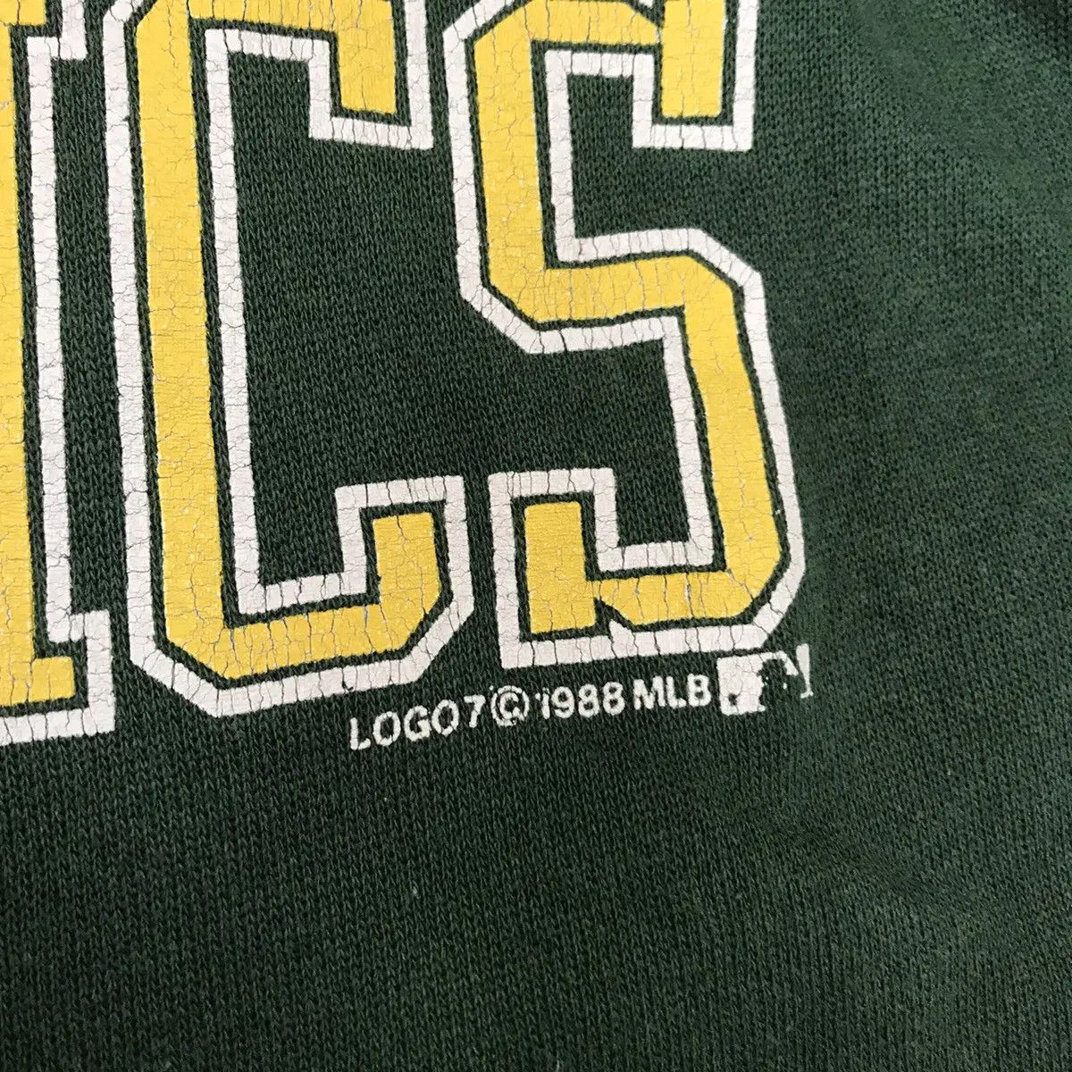 MLB Vintage 1988 MLB OAKLAND ATHLETICS Logo 7 Sweatshirt Size US L / EU 52-54 / 3 - 8 Thumbnail
