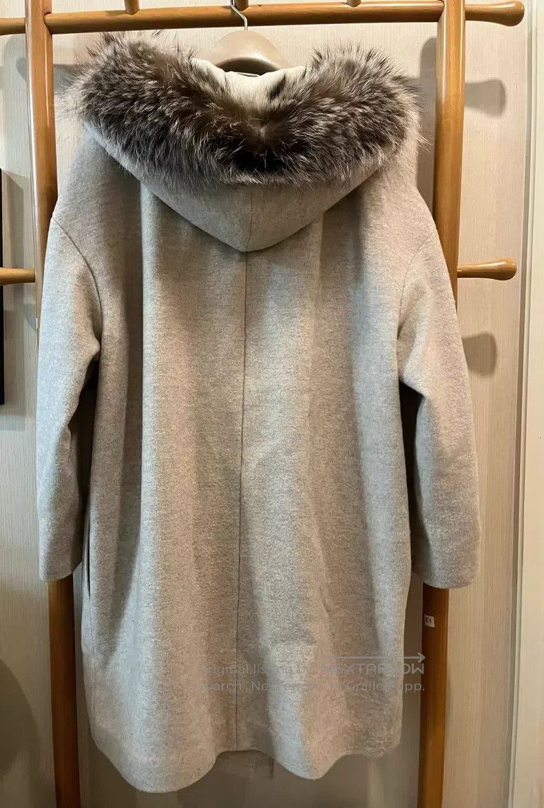 Brunello Cucinelli Brunello Cucinelli Fur Collar Fur Pelt Beaded Cashmere Bla Size XS / US 0-2 / IT 36-38 - 3 Thumbnail