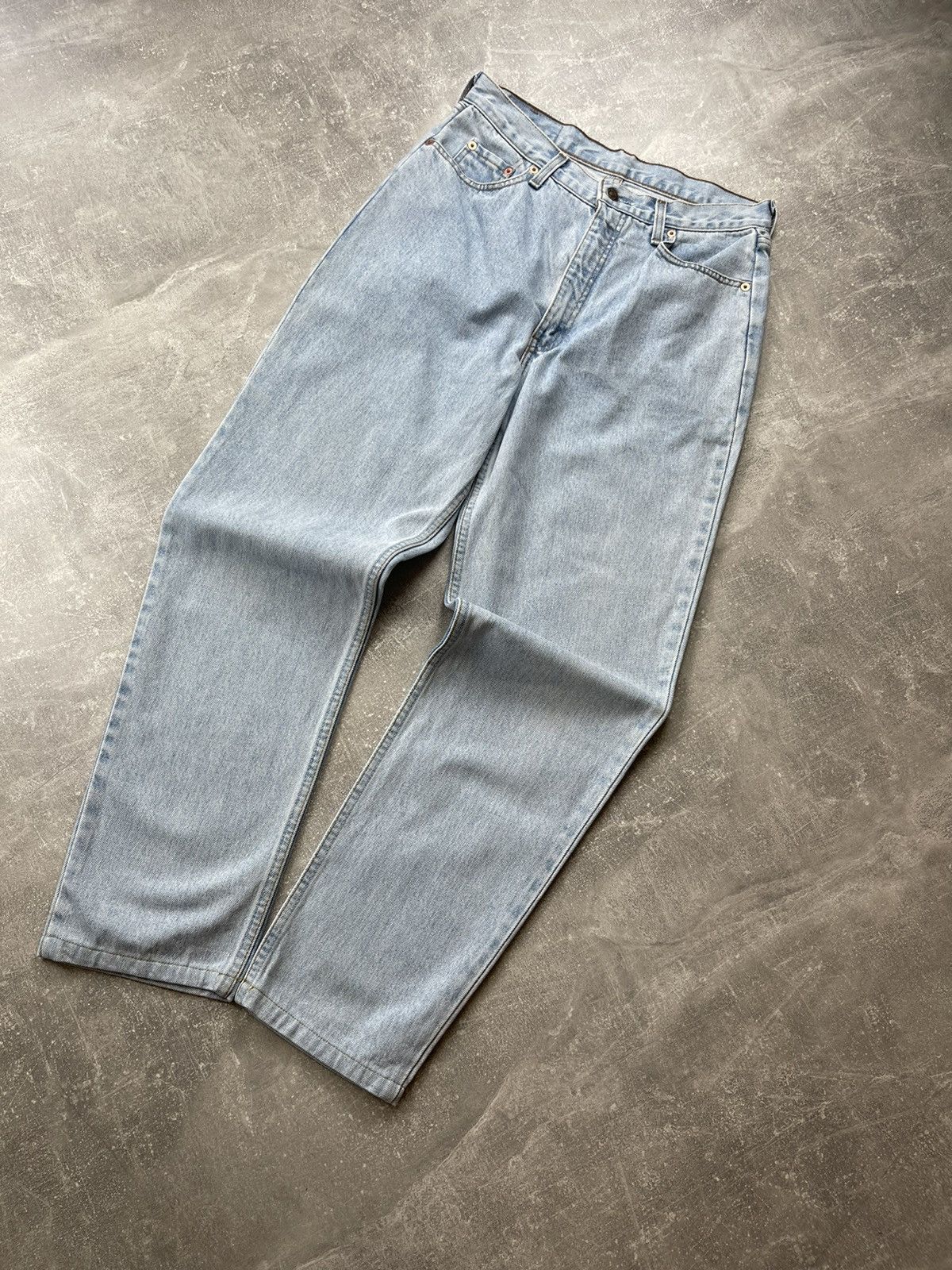 Levi's Vintage Rare Levi’s 881 Light Wash Denim Jeans USA Size US 33 - 6 Thumbnail