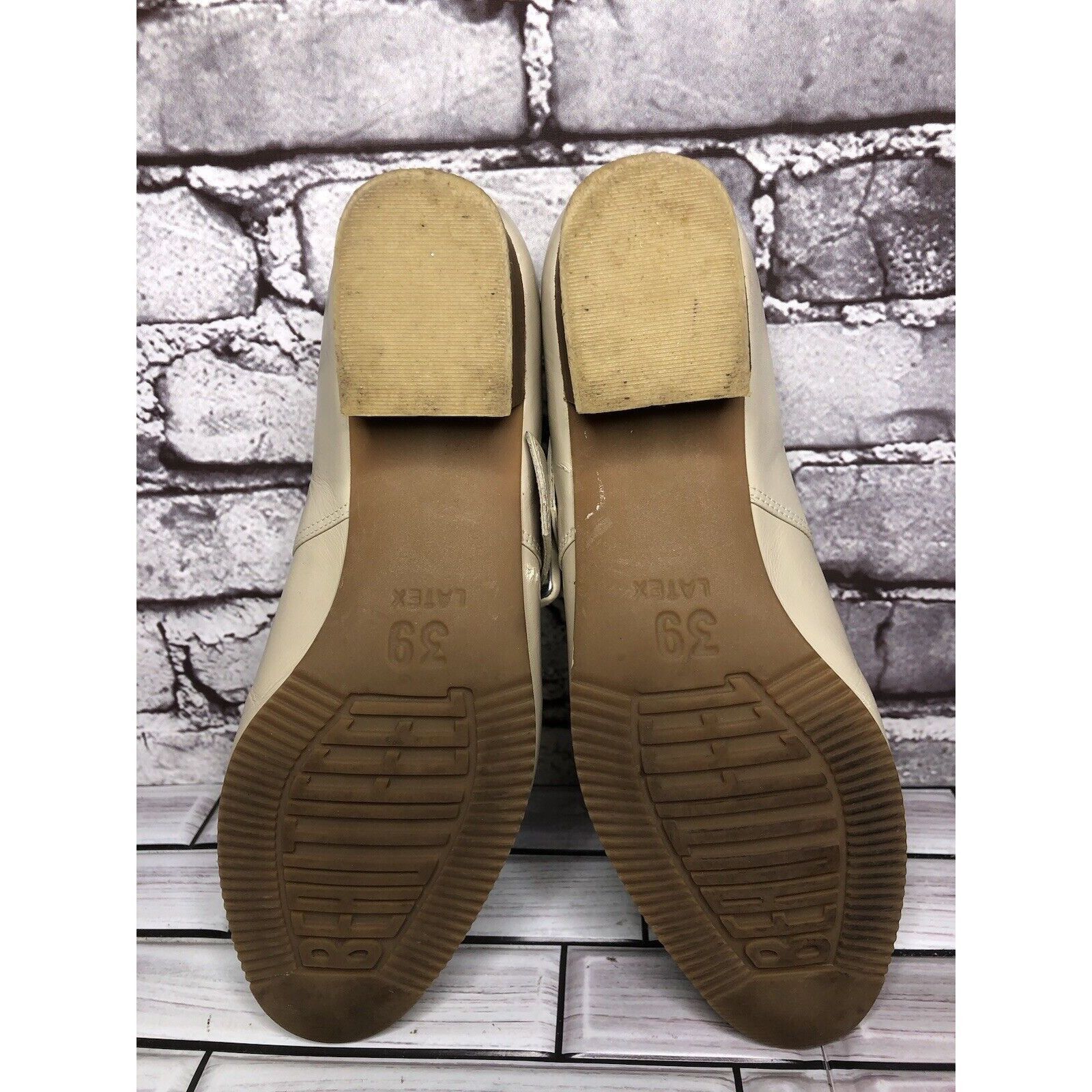 Beautiful Ful BeautiFeel Ivory Cream Leather Mary Jane Strap Pumps Shoes W Size US 9 / IT 39 - 14 Thumbnail