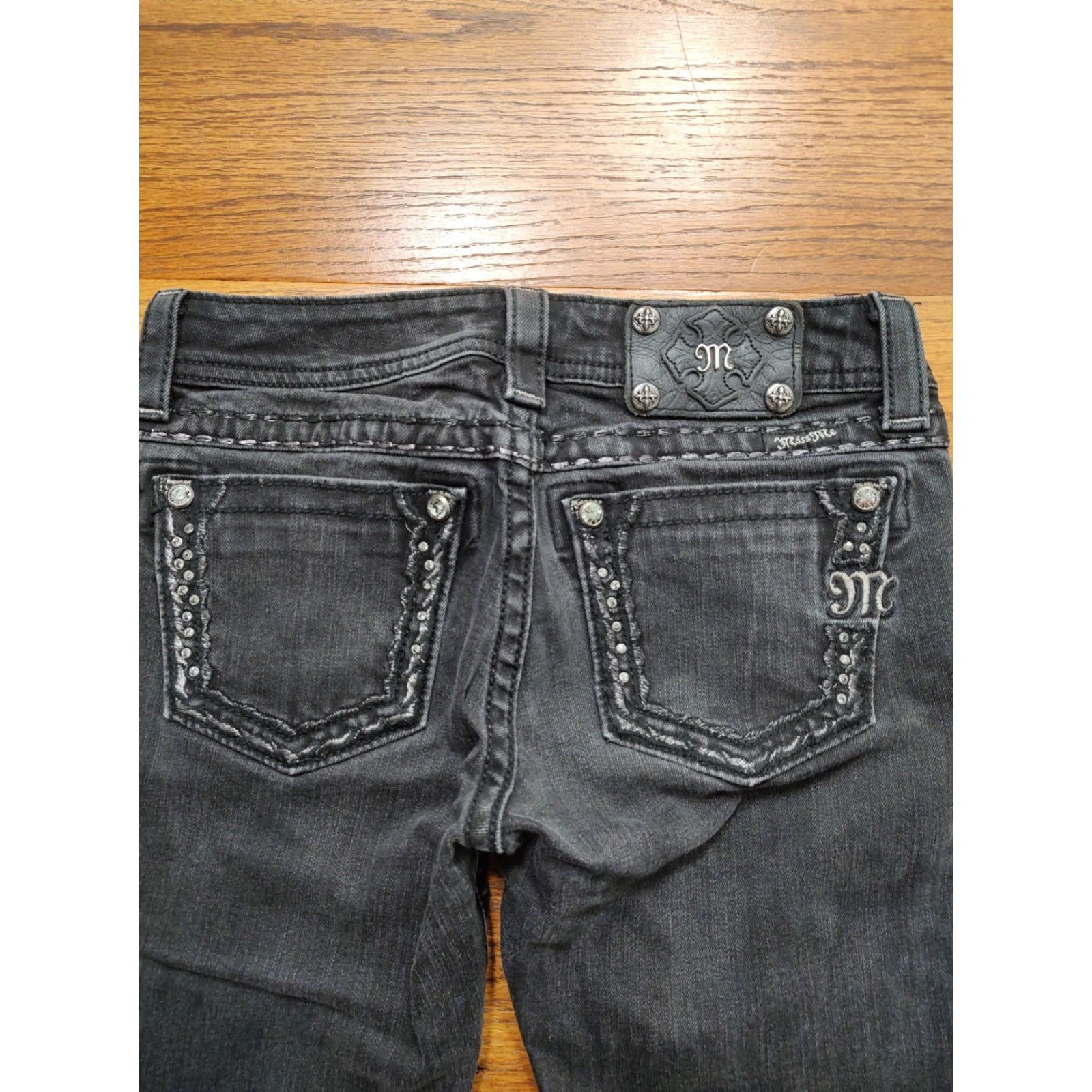 Miss Me Miss Me Skinny Jeans Black Womens 27 Inseam 31 Rhinestone Studded Embroidered 5-Pocket Denim Jeans Size 27" / US 4 / IT 40 - 3 Thumbnail