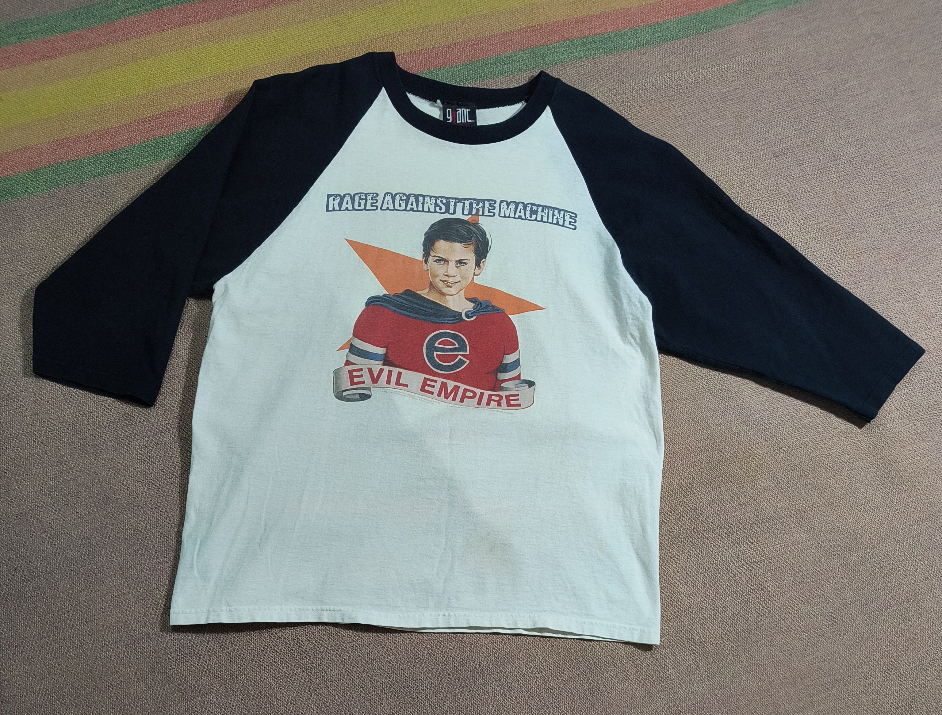 Band Tees Vintage Rage Against the Machine evil empire 1996 tee Size US M / EU 48-50 / 2 - 2 Thumbnail