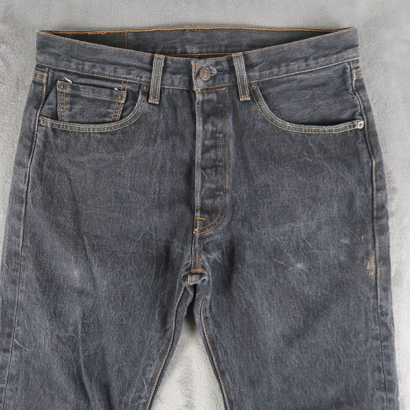 Levi's VINTAGE Levi's 501 Jeans Straight Denim Black Men Size 32x32 32x28.5, 5-Pocket, Button Closure, Distressed, Medium Wash, USA 90s? Men Size US 32 / EU 48 - 3 Thumbnail