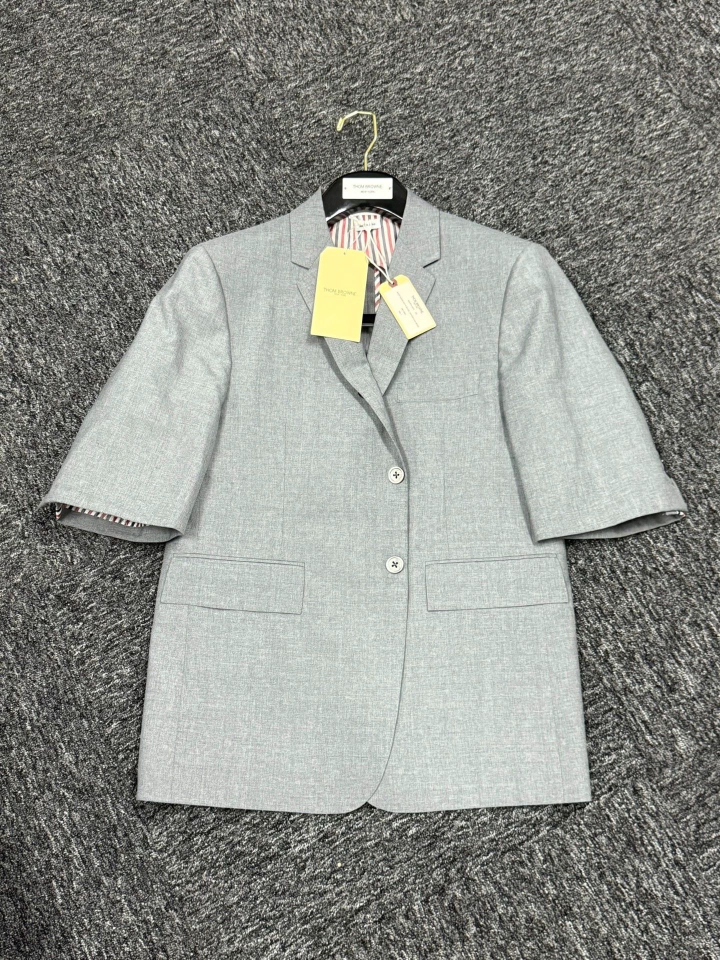 Thom Browne Thom Browne Rare Mid Gray Wool Short Suit Jacket Size3 Size US L / EU 52-54 / 3 - 3 Thumbnail