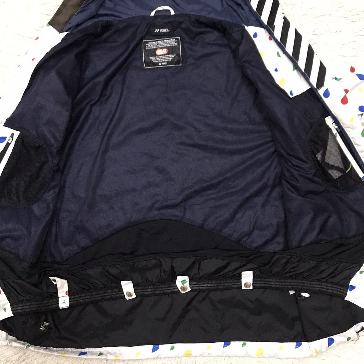 Japanese Brand Vintage Yonex Inspired Off-White Outdoor Jacket Hoodie Size US M / EU 48-50 / 2 - 14 Thumbnail